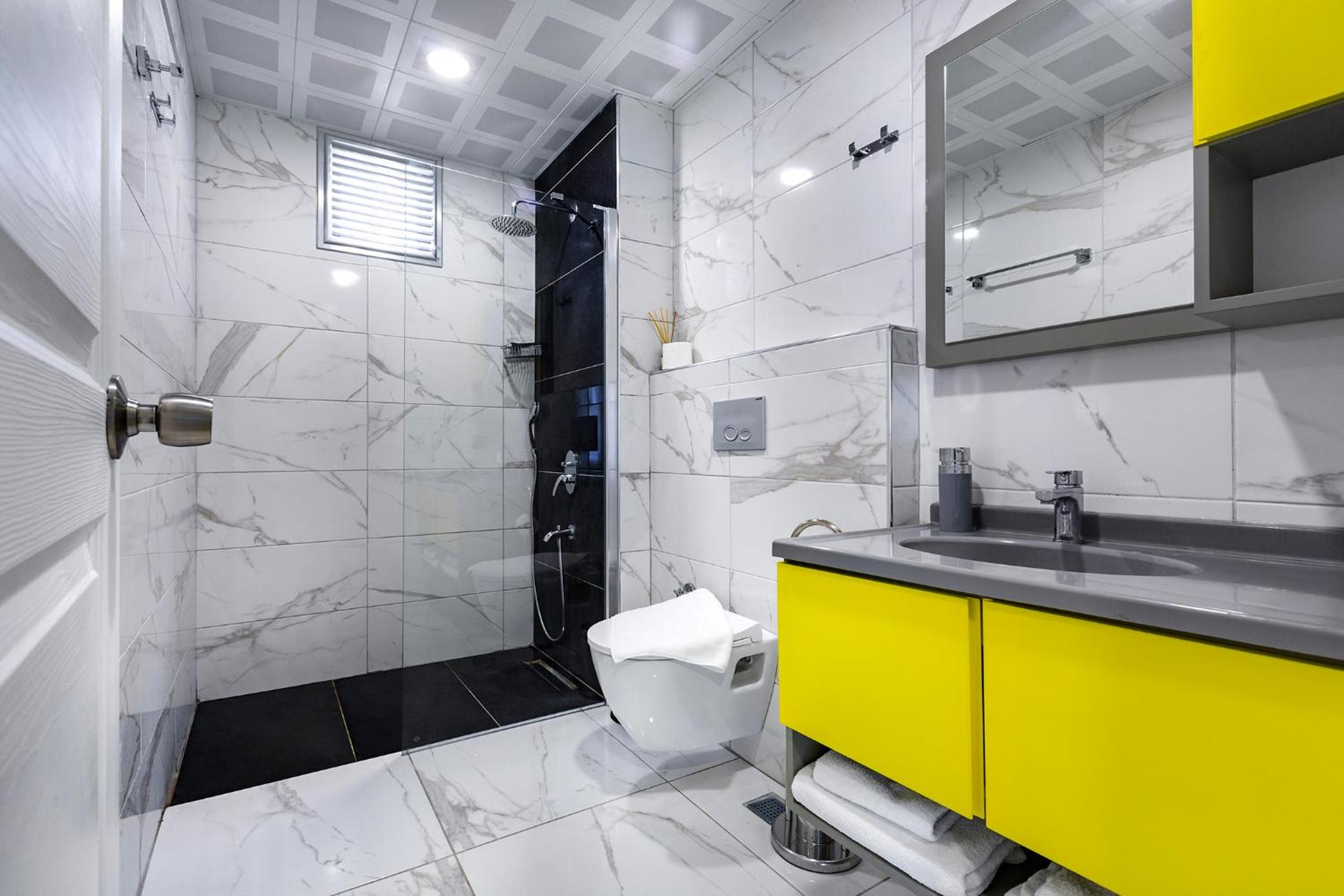 Twin Apart Hotel - Image 20