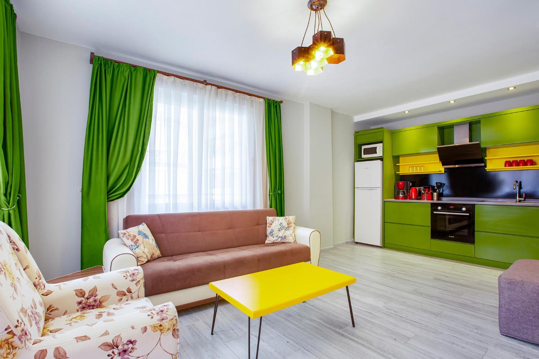 Twin Apart Hotel - Image 21