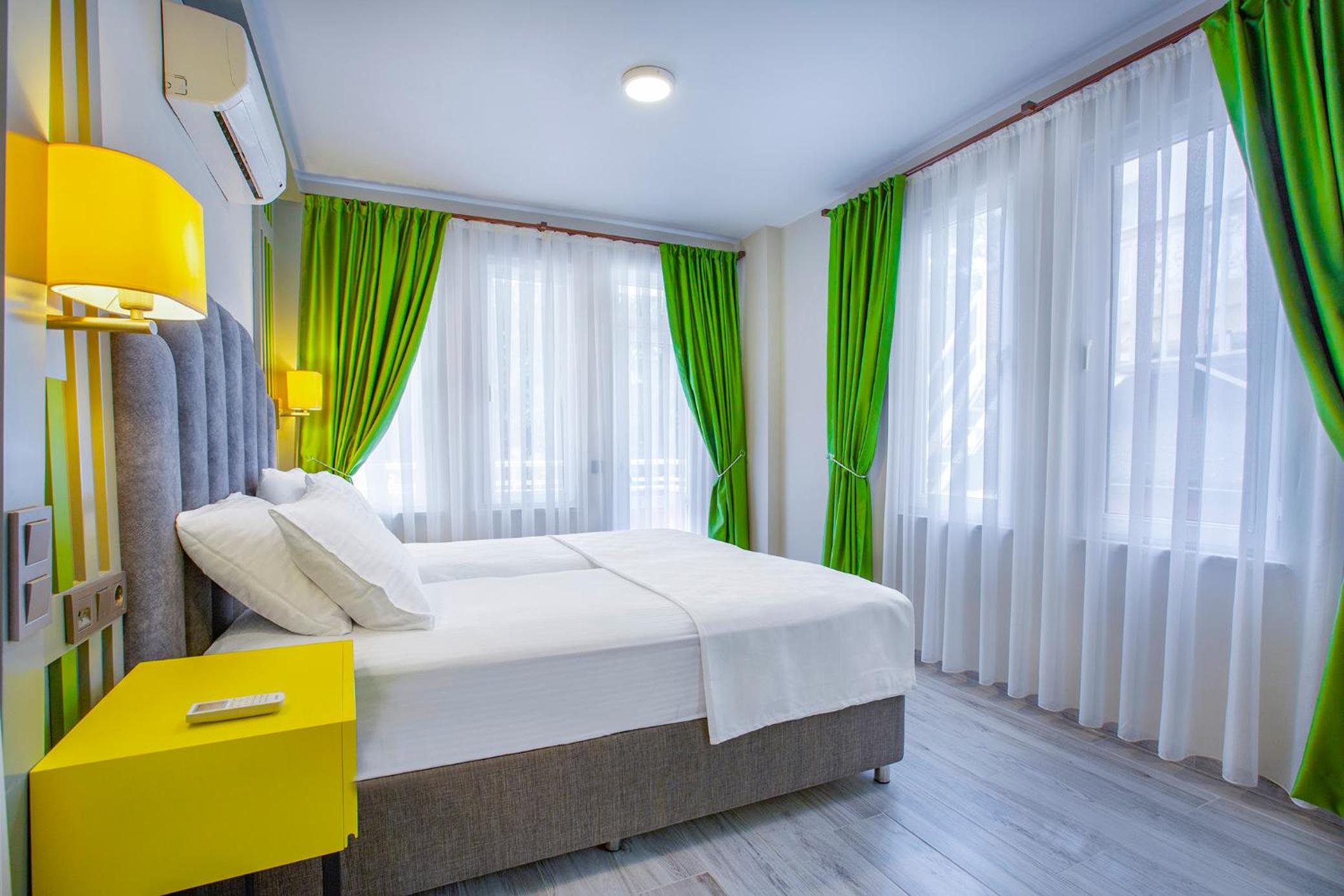 Twin Apart Hotel - Image 94