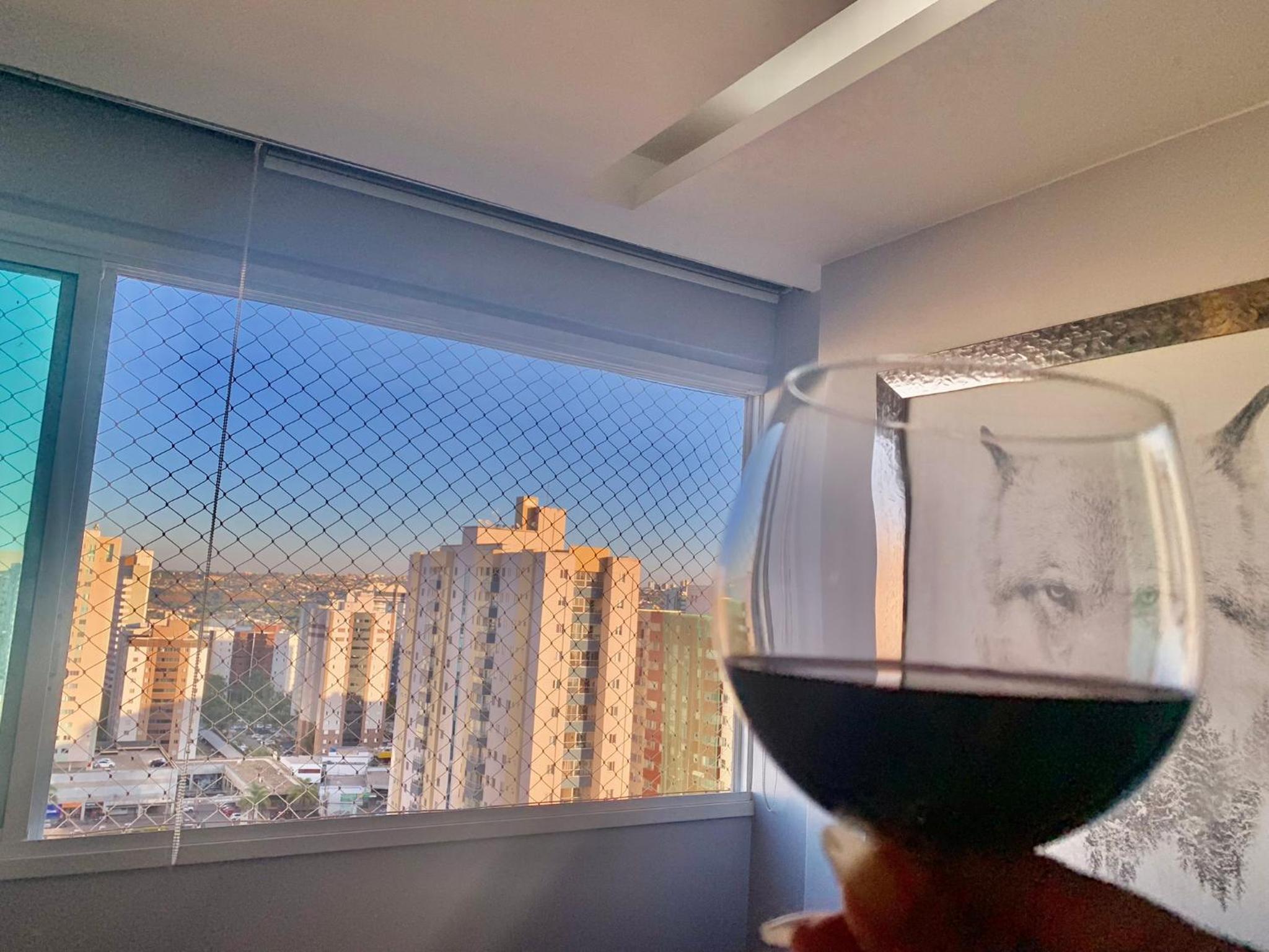 Apartamento encantador com shopping e piscina
