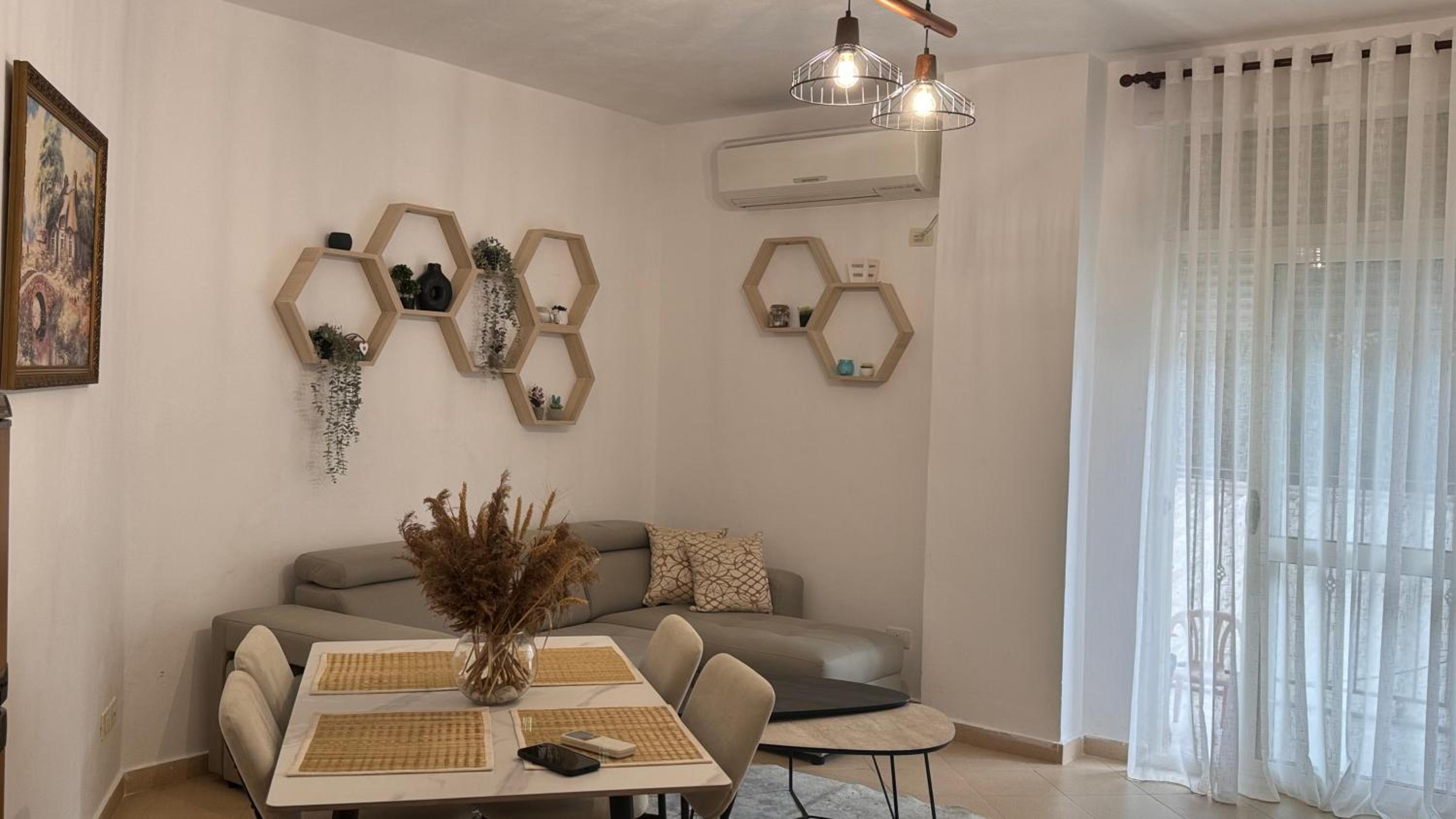 DR Apartment