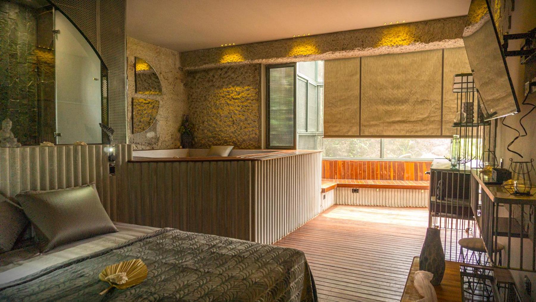 EleMYNT LifeStyle Hotel