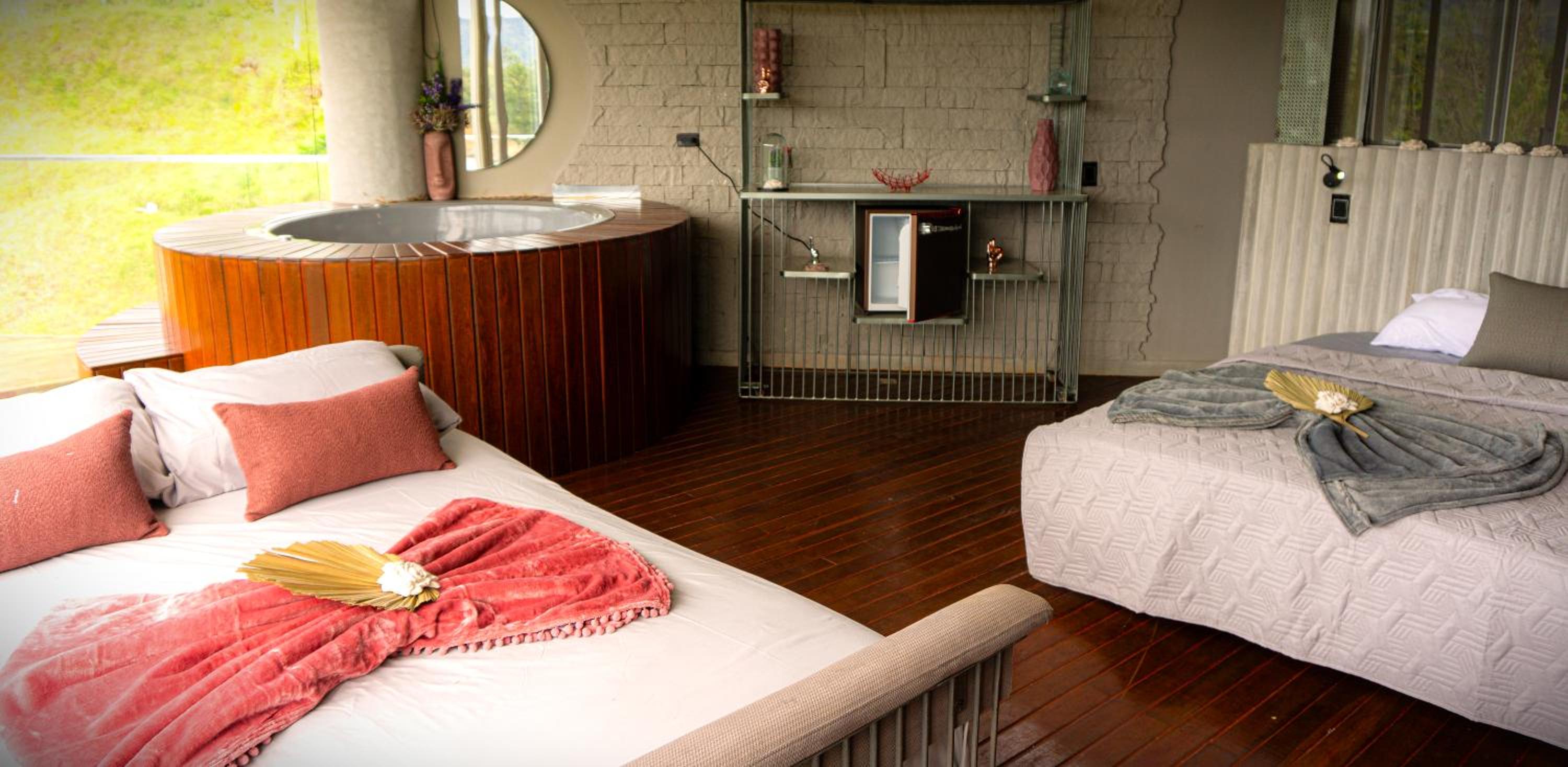 EleMYNT LifeStyle Hotel