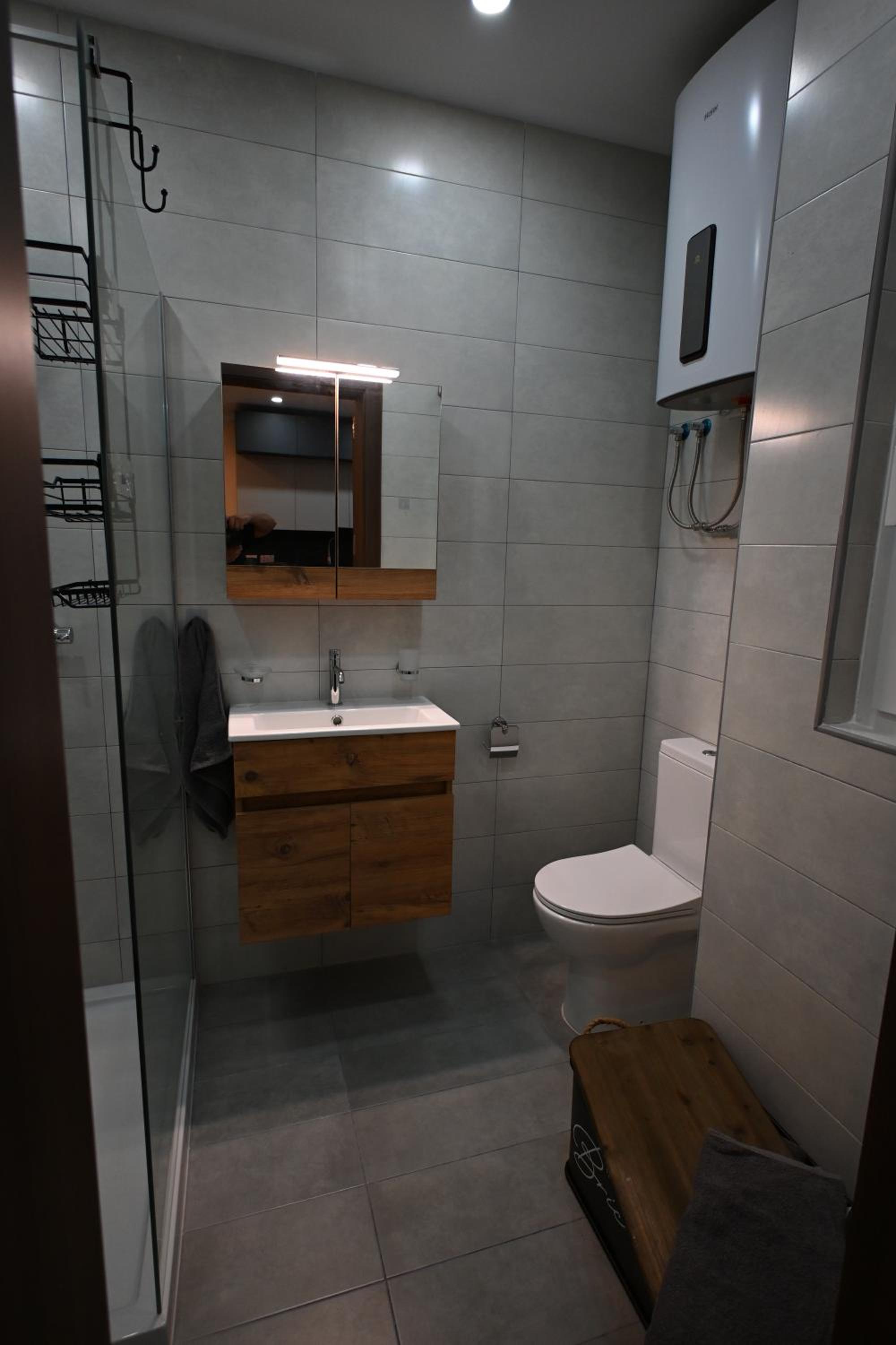 Photo 43
