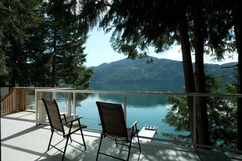 Private Ozarks Island Retreat