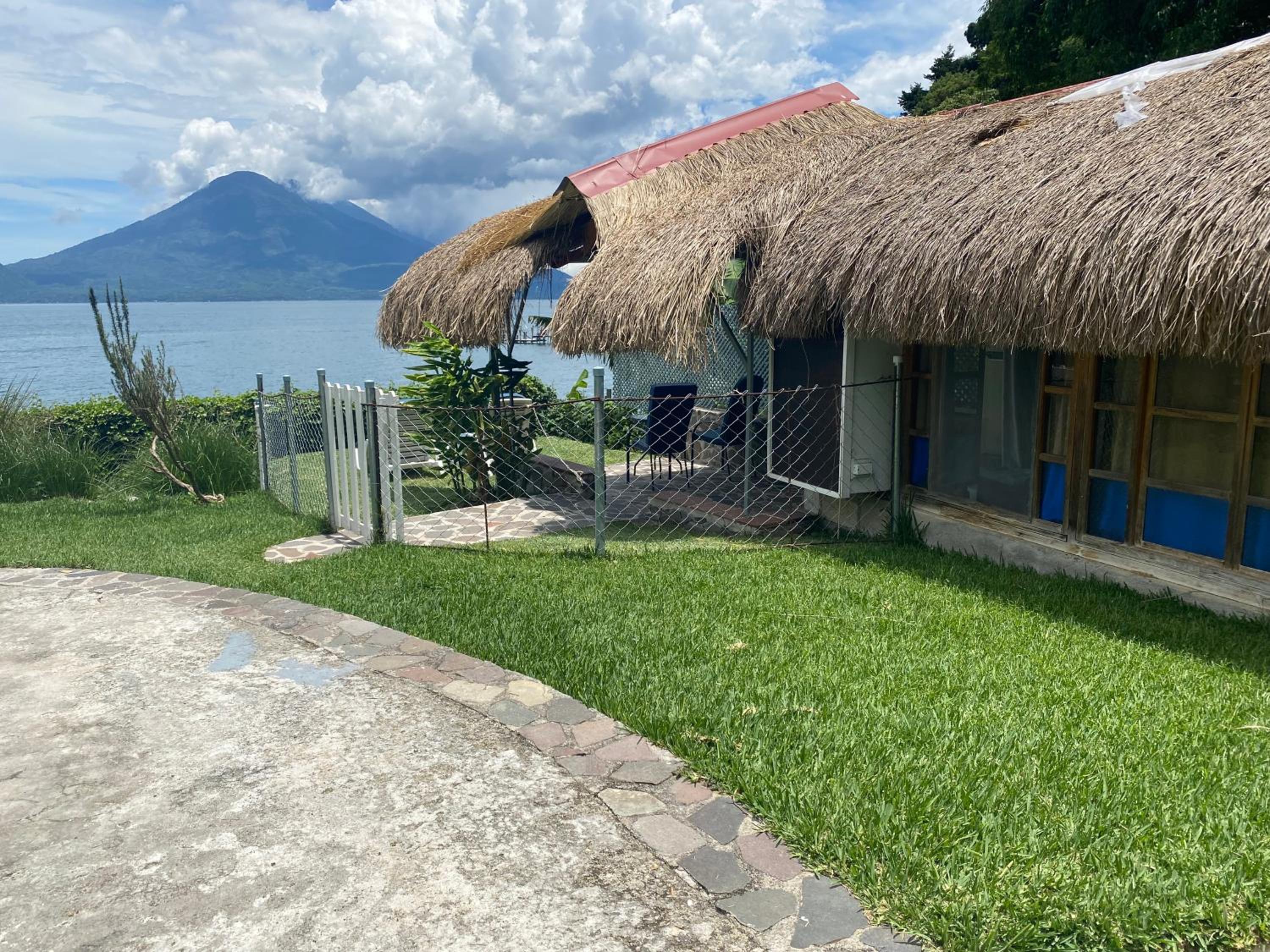 La Bonita at Los Elementos