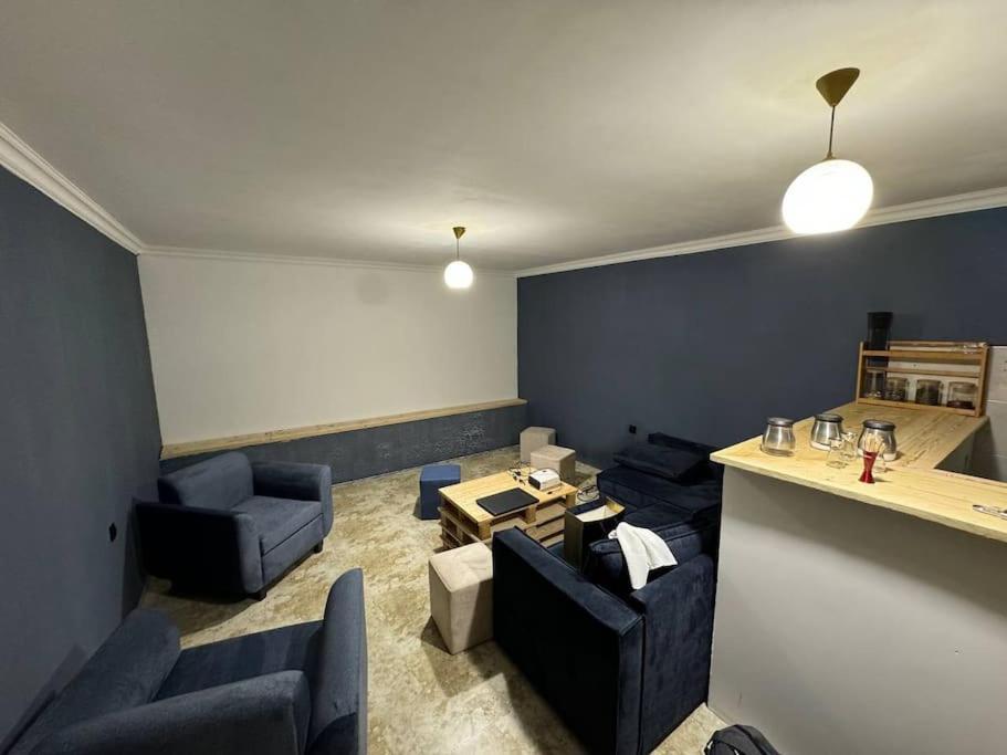 Artanish Guest House