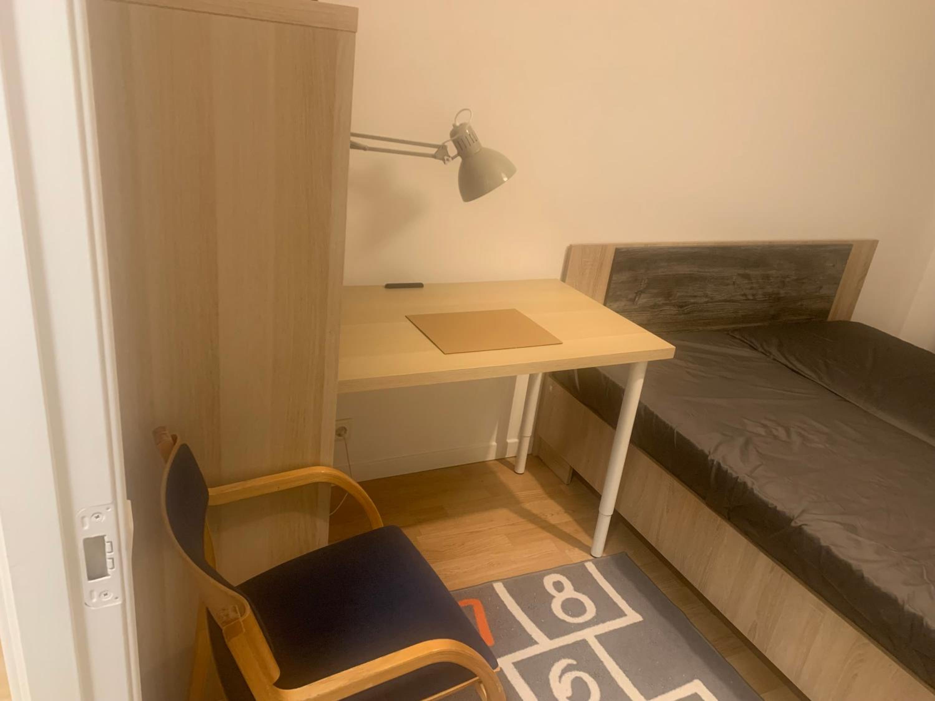Apartcentral hostel