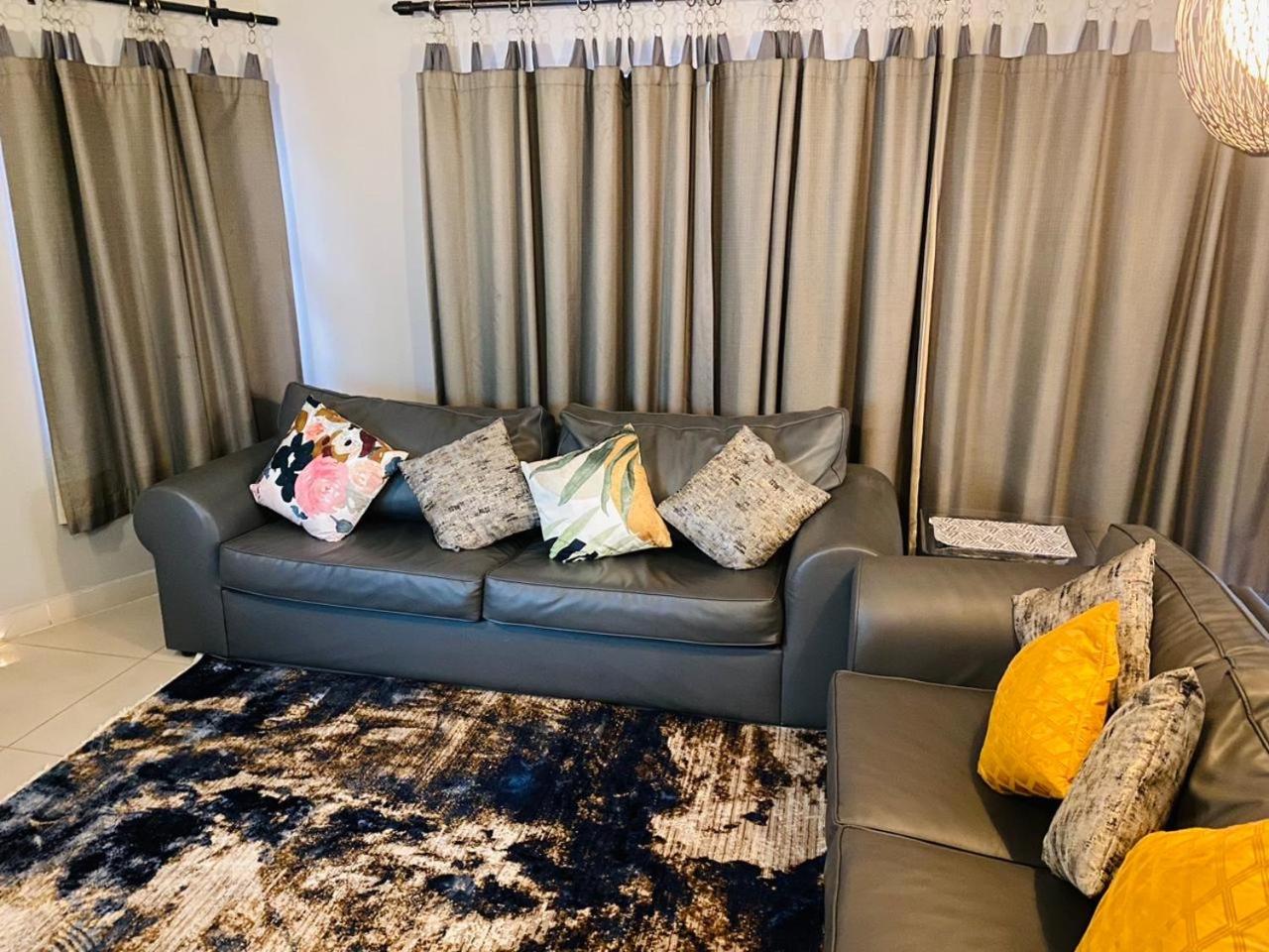 Luxury in Hartbeespoort, Schoemansville