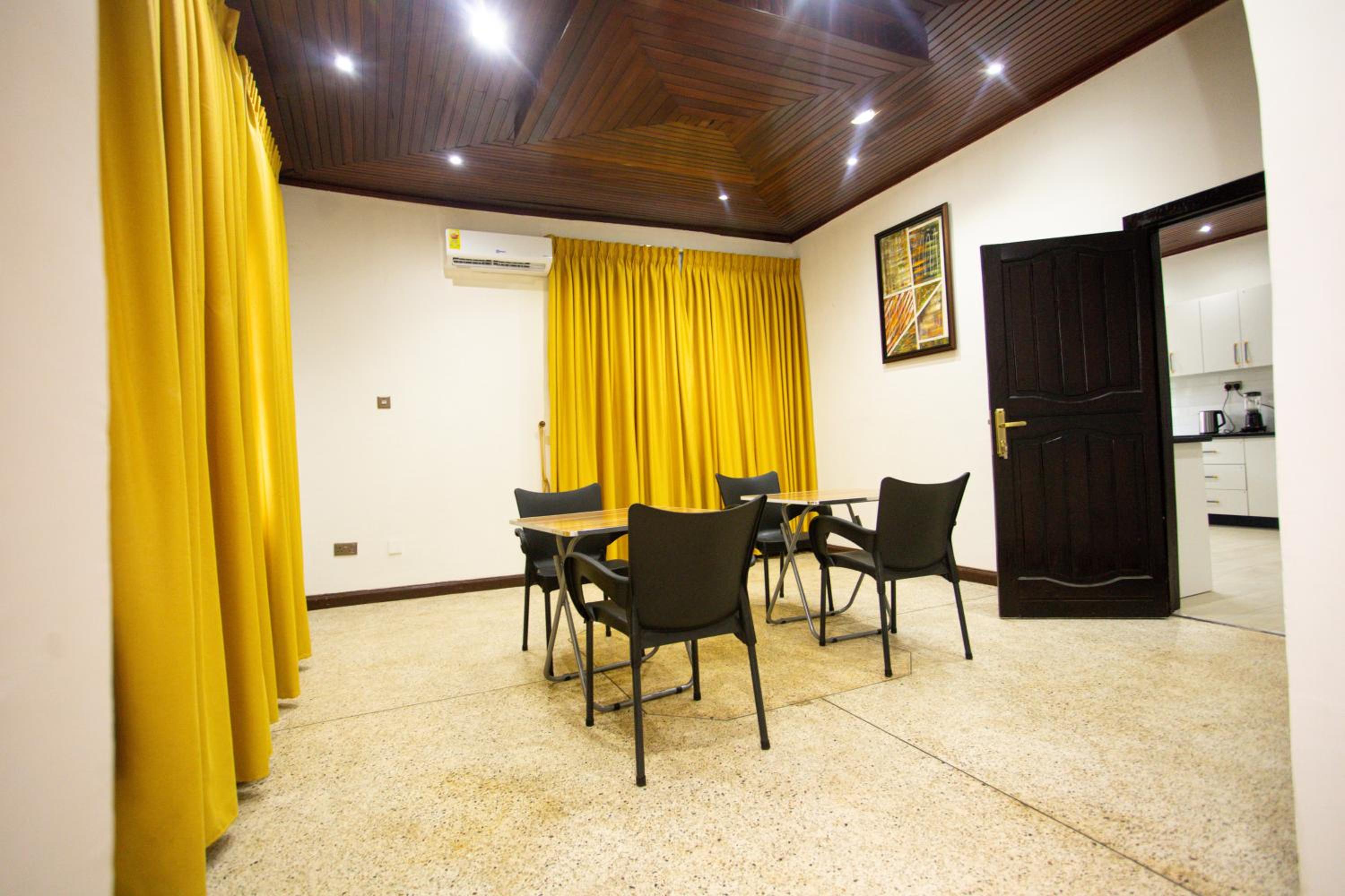 meeting & event spaces