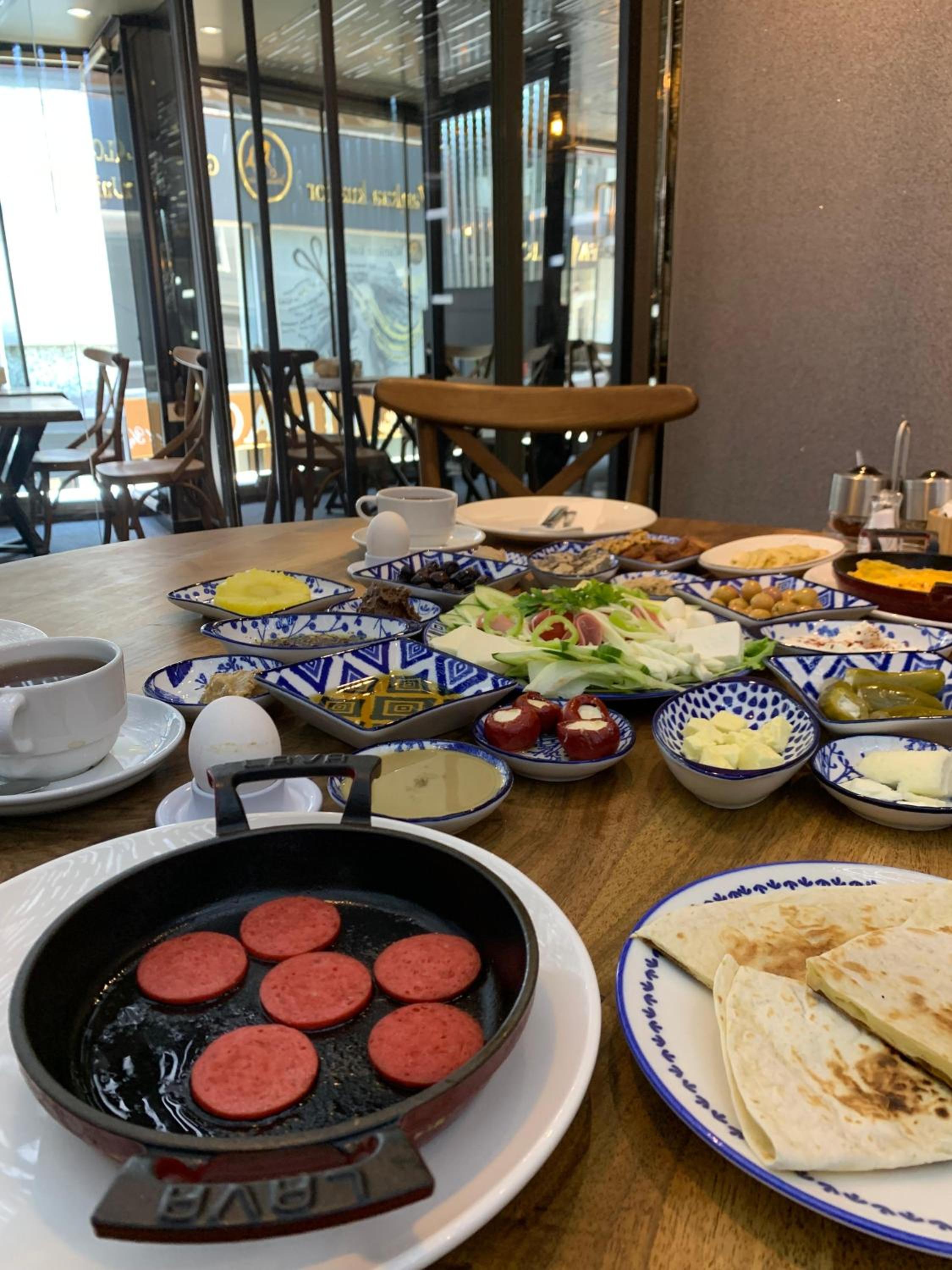 The Roomy Otel Nişantaşı - Image 7