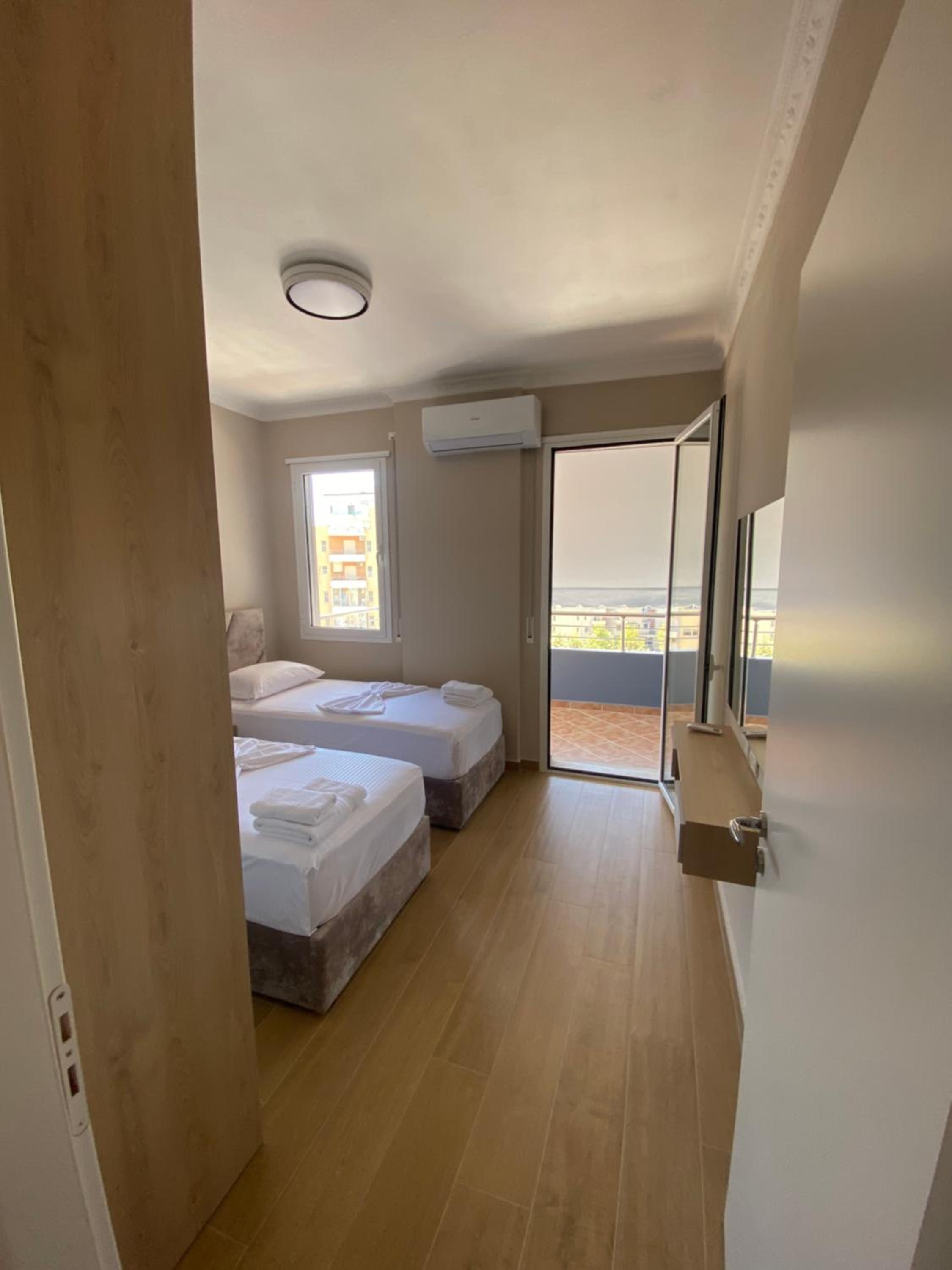 Aleks Lungo Mare Vlore Apartment
