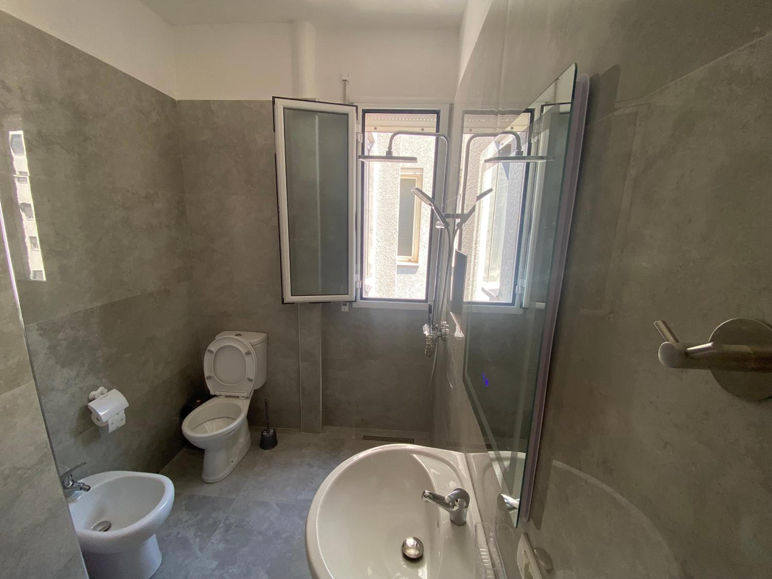 Aleks Lungo Mare Vlore Apartment