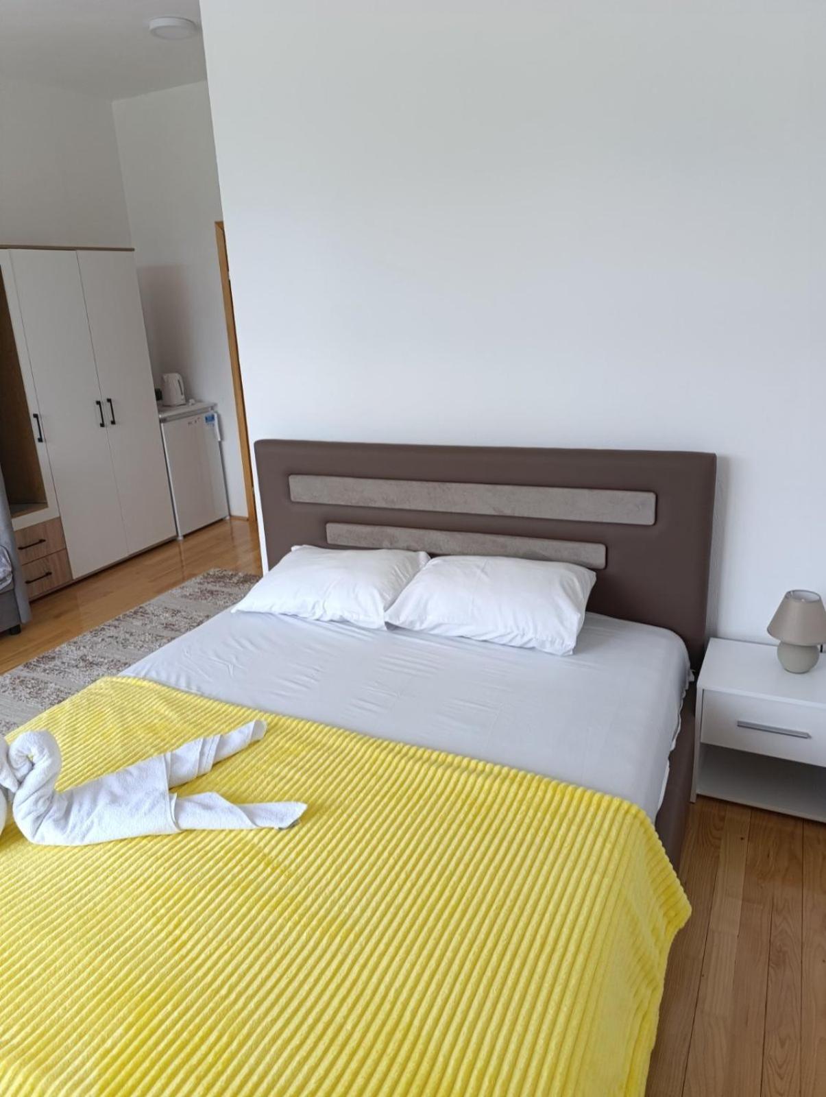 Apartmani Helena