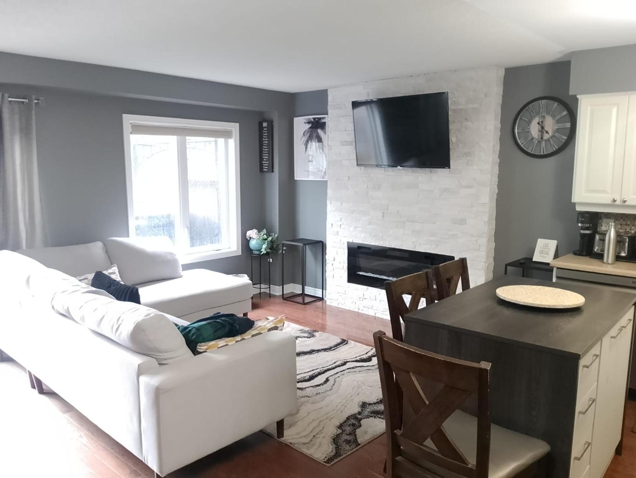 Brantford Vacations - A beautiful Townhouse - Property Image 4