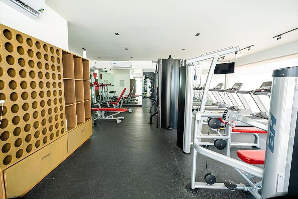 2 rooms, Pools, Tennis, Spa, Gym, PetPark, Jacuzzi