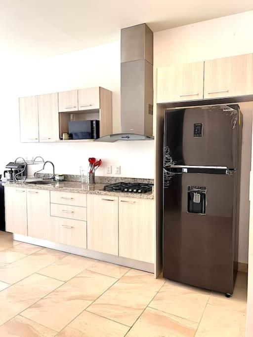 2 rooms, Pools, Tennis, Spa, Gym, PetPark, Jacuzzi