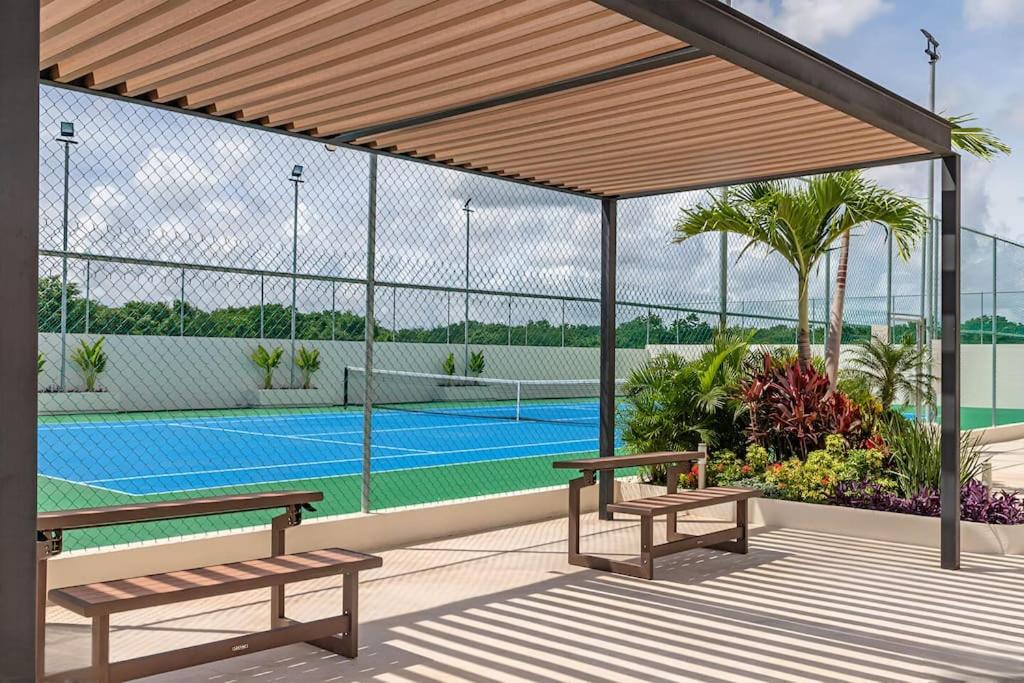 2 rooms, Pools, Tennis, Spa, Gym, PetPark, Jacuzzi
