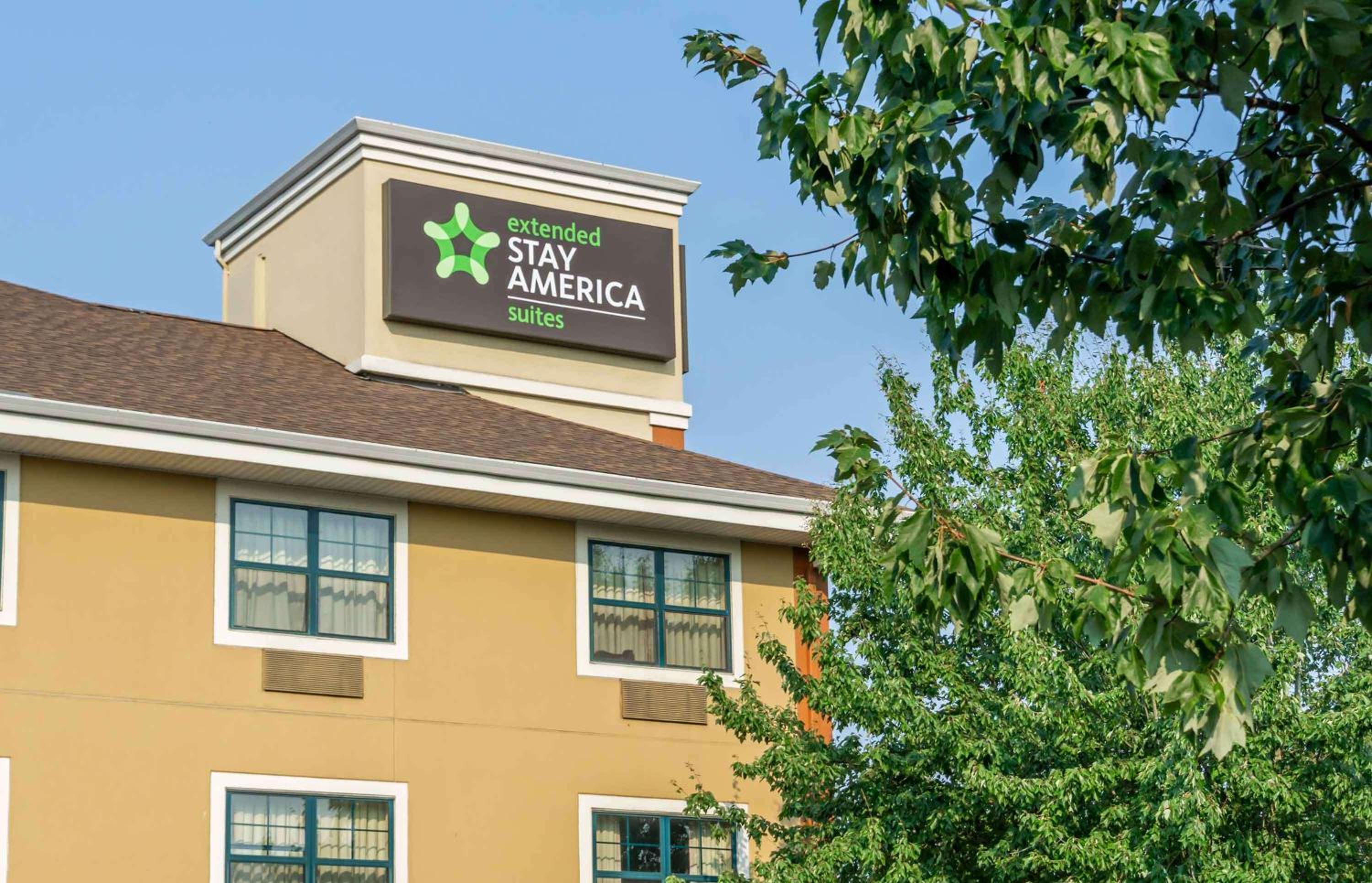 Seattle Vacations - Extended Stay America Suites - Tacoma - Fife - Property Image 1