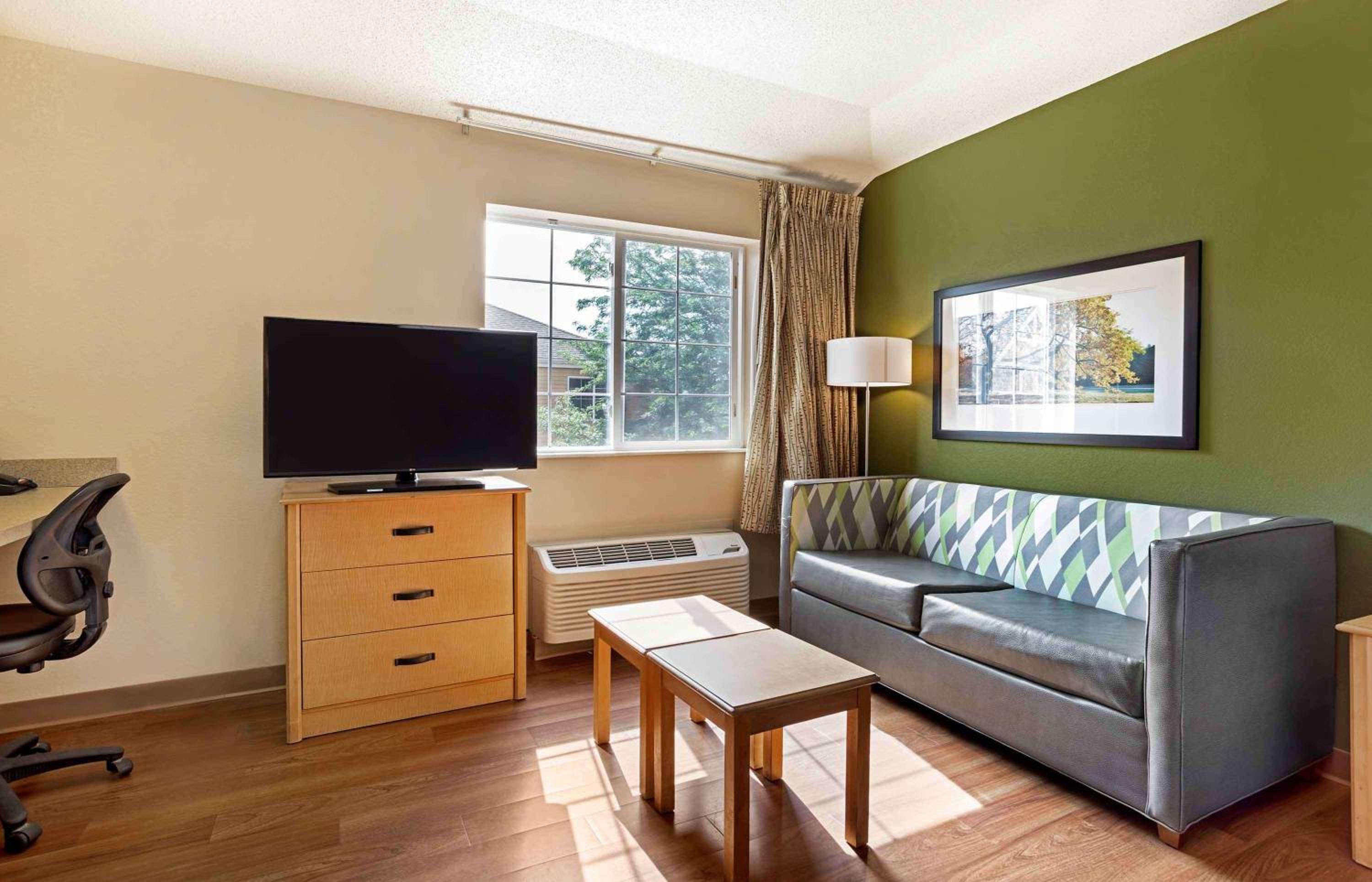 Fishkill Vacations - Extended Stay America Suites - Fishkill - Route 9 - Property Image 1