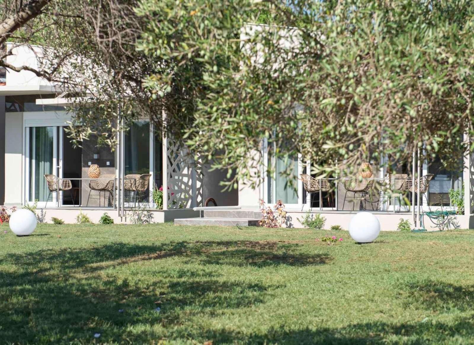 Amadeus Golden Resort
