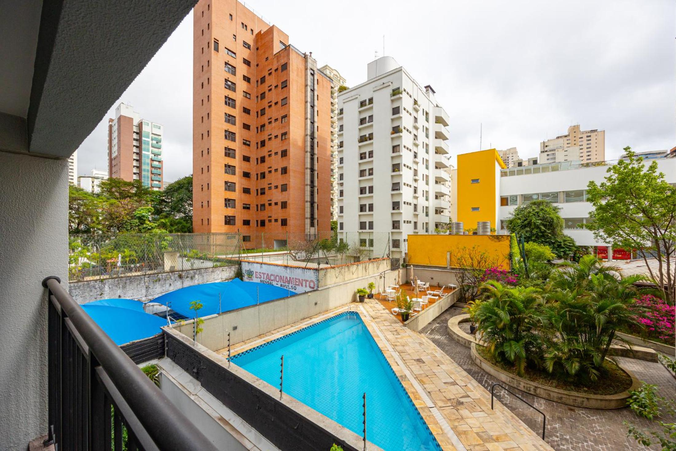 Easy Star - Belo studio na Vieira de Morais - JT03I