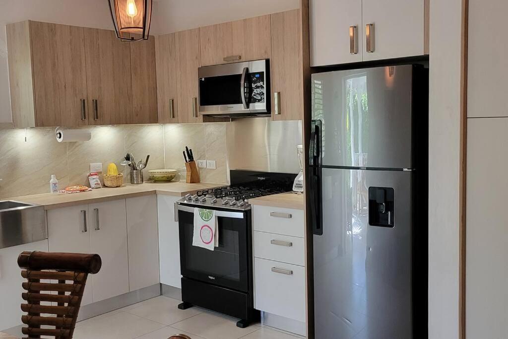 Villa Curuba - Next to the Best of Playa Ballenas! view 5