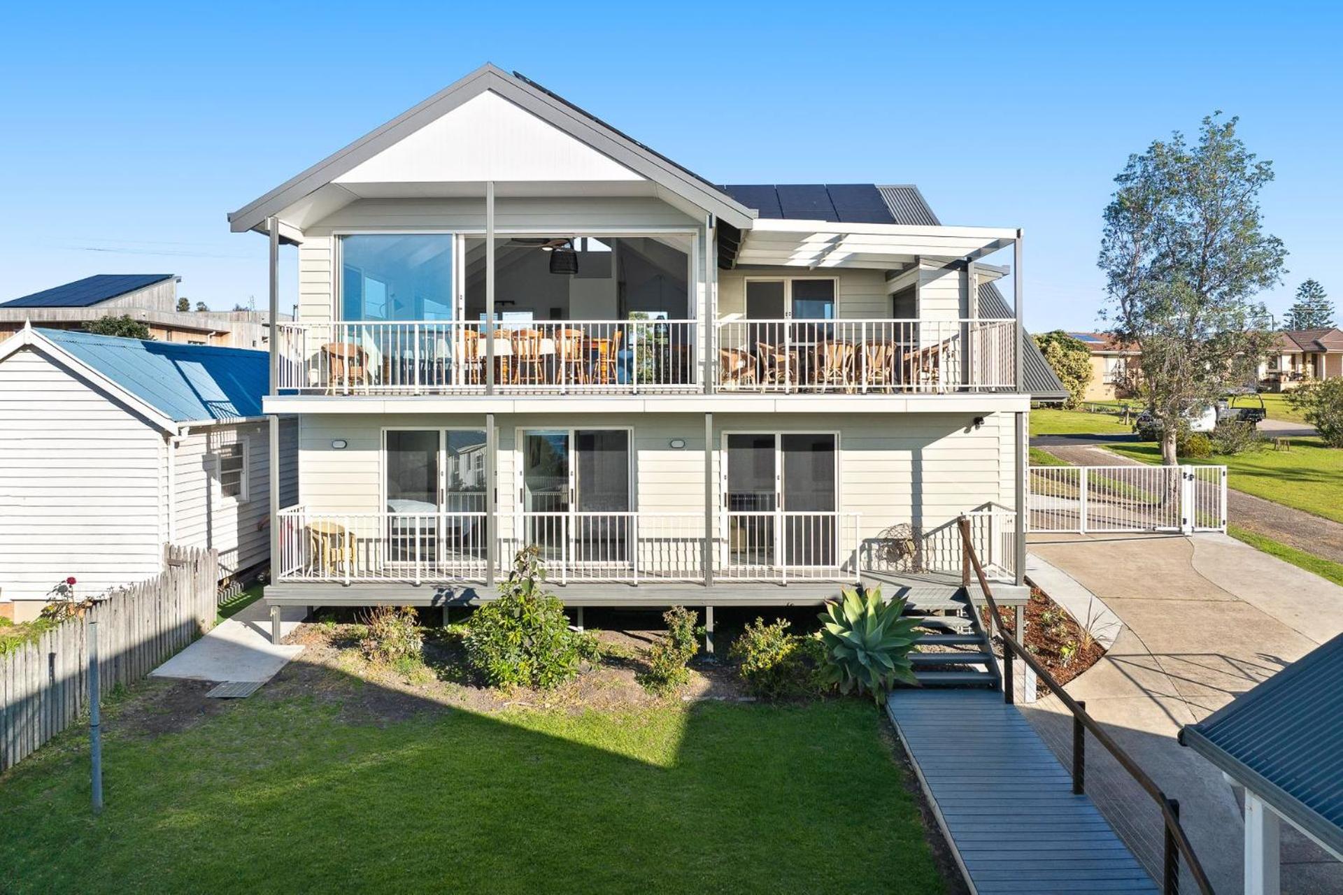Dollini Views - Unit 2 - 14 Jocelyn St, Dalmeny
