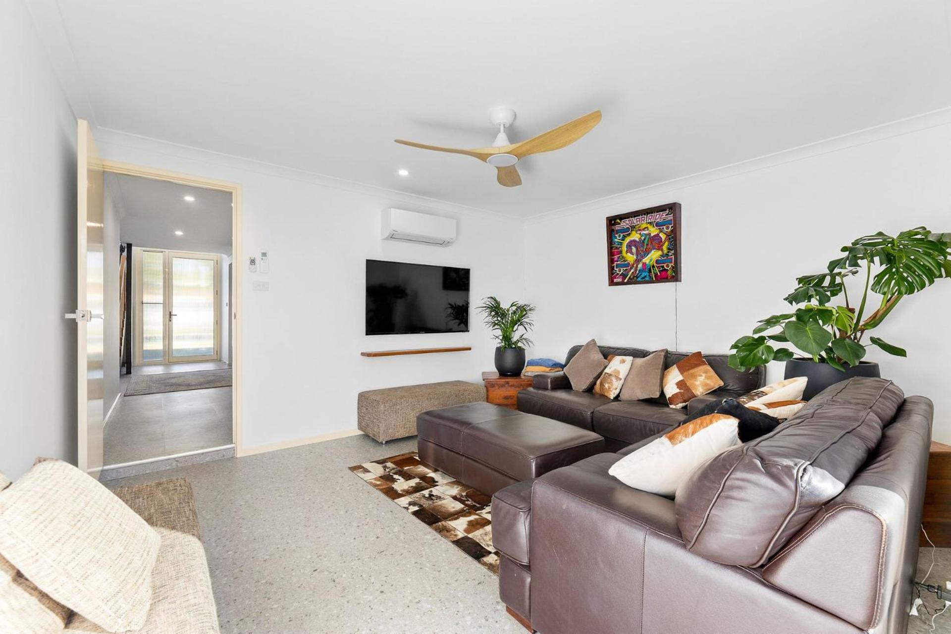 Dollini Views - Unit 2 - 14 Jocelyn St, Dalmeny