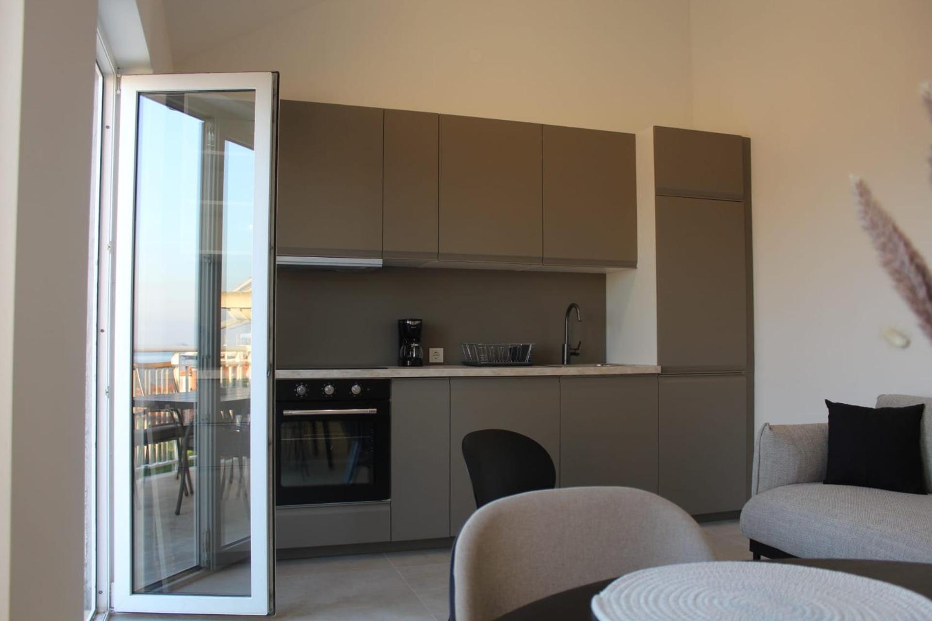 Red Wine Apartments