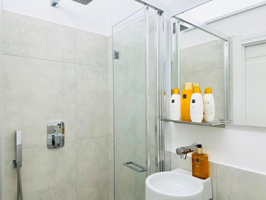 Central Rome Family Apartment near Villa Borghese