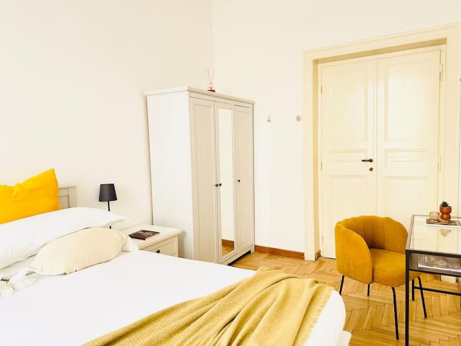Central Rome Family Apartment near Villa Borghese