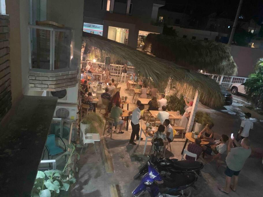 A 5 Minutos de la Playa Piscina Aire Acondicionado Parqueo