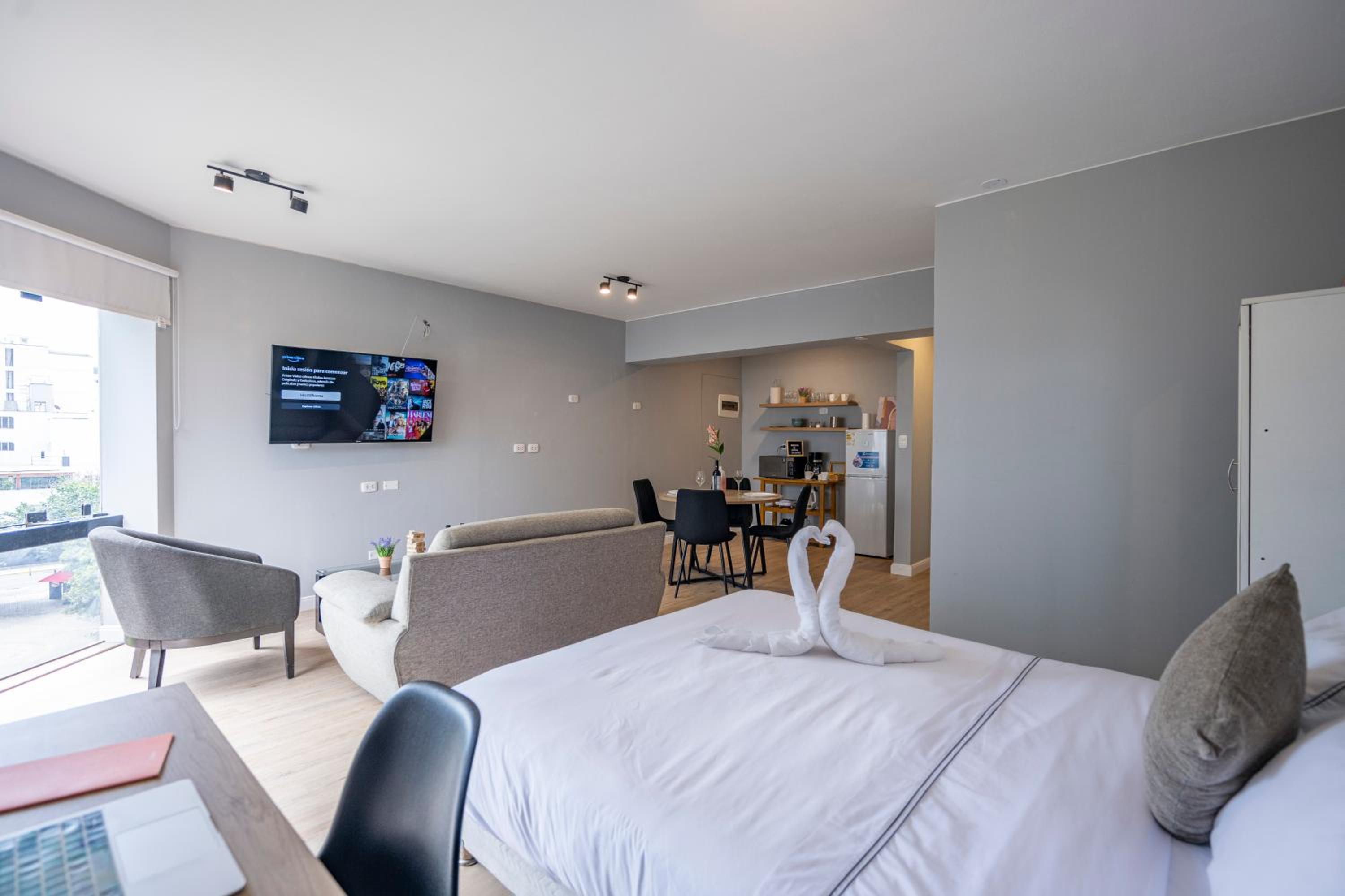 Chateau Studios by Vibrant