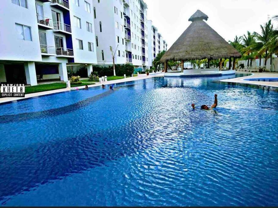 Condo Habitalia Paraiso Equipado Cancun