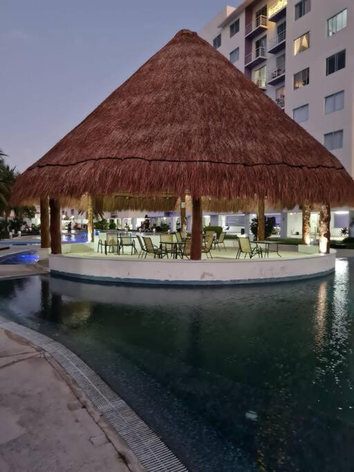 Condo Habitalia Paraiso Equipado Cancun