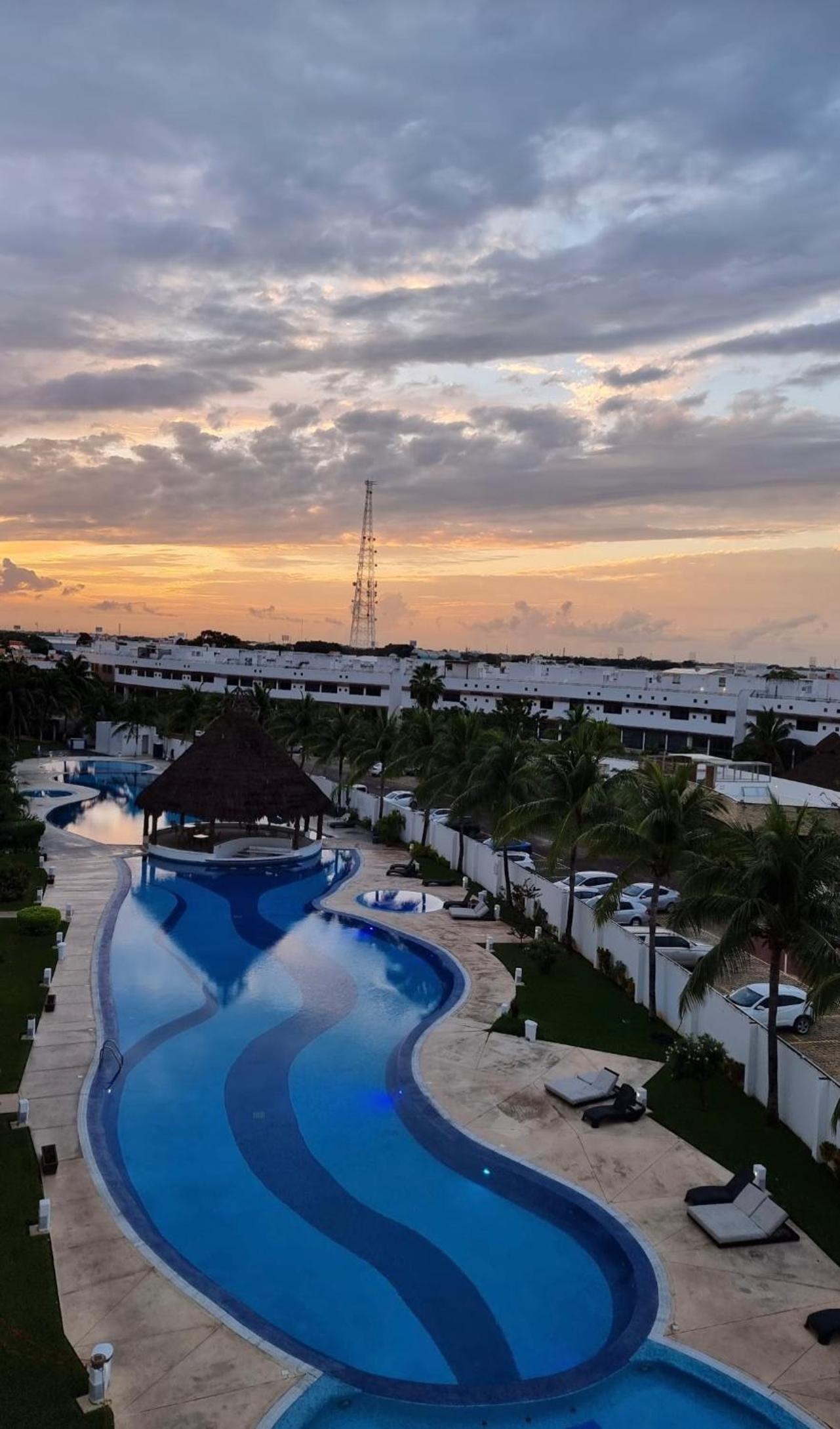 Condo Habitalia Paraiso Equipado Cancun