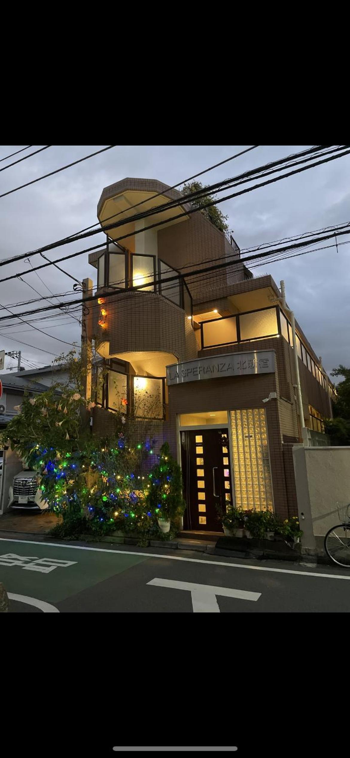 新宿庭院の屋-Shinjuku Garden Home -28 square meters king size bed garden room105
