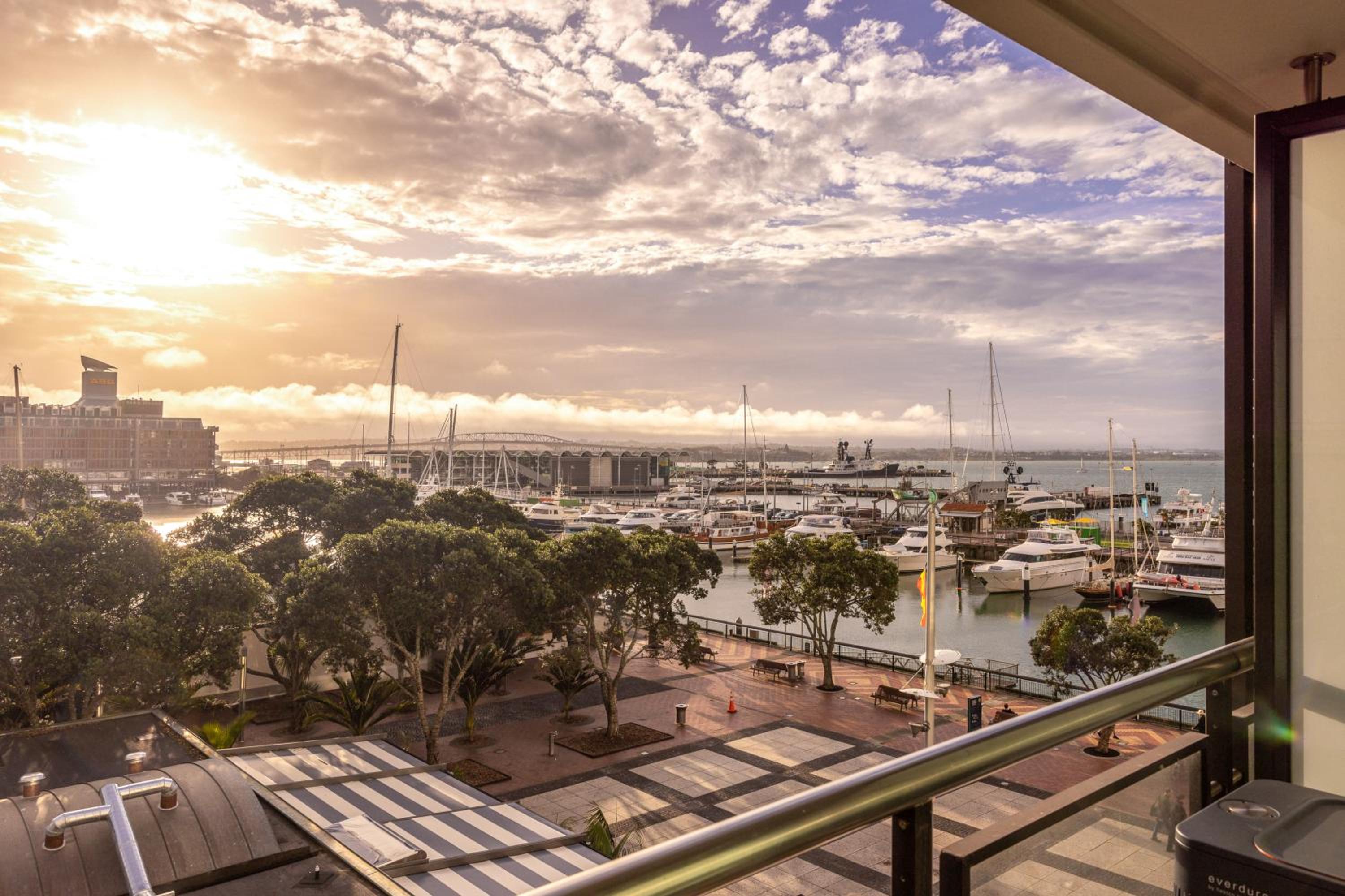 The Quays - Auckland Viaduct photo 2