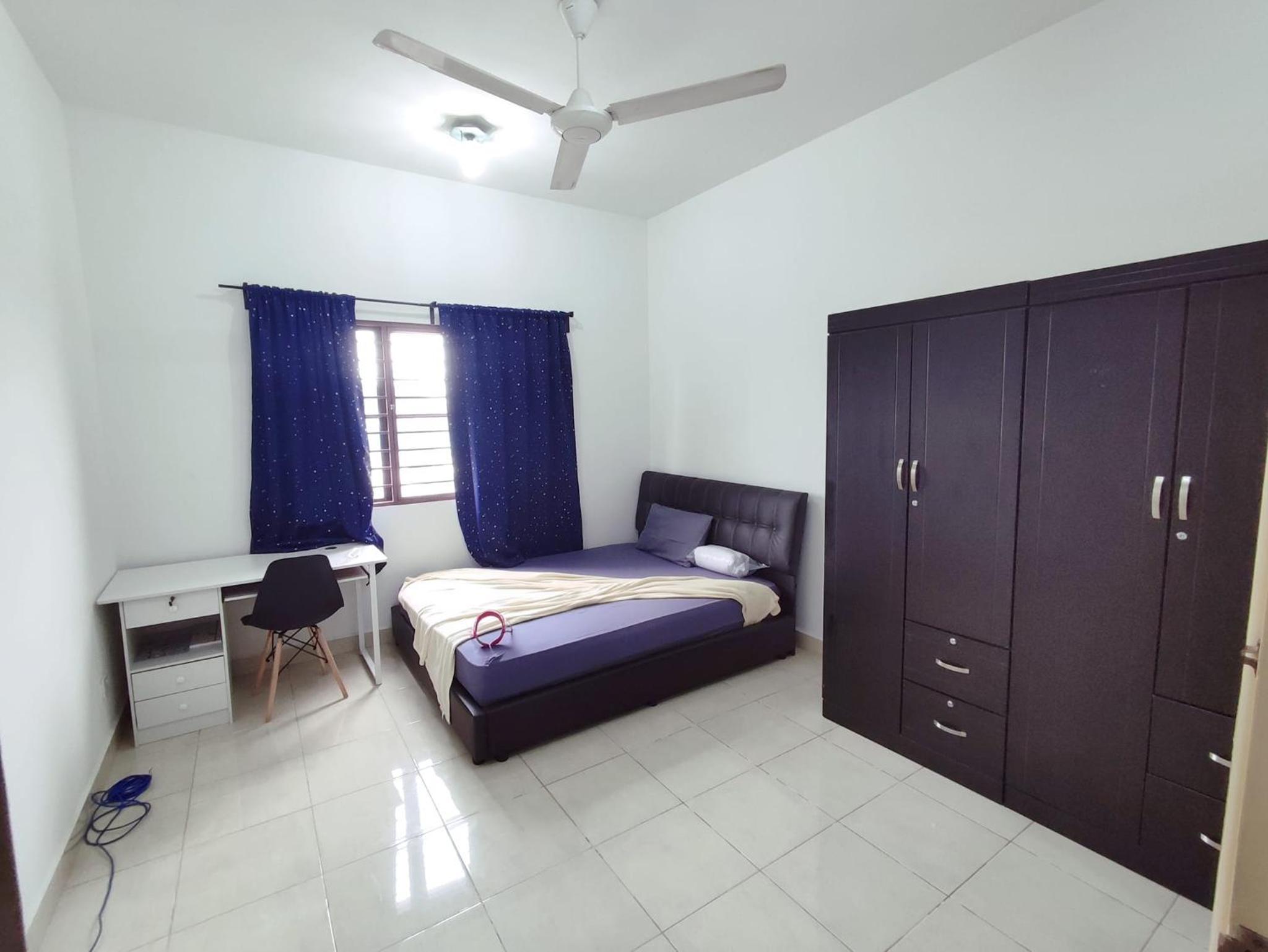 SS GREY HOMESTAY Pelangi Utama photo 2