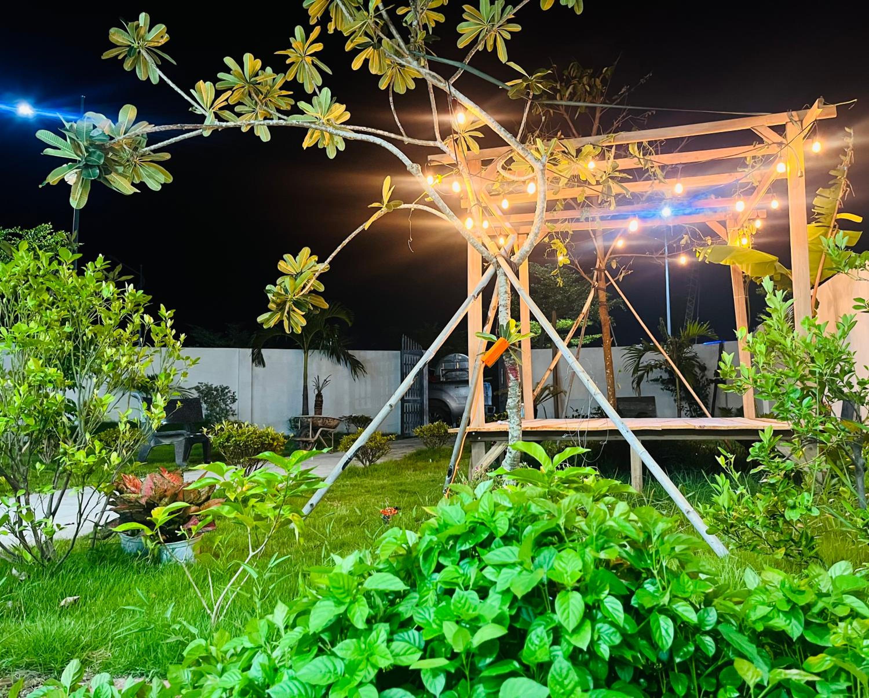 X Homestay