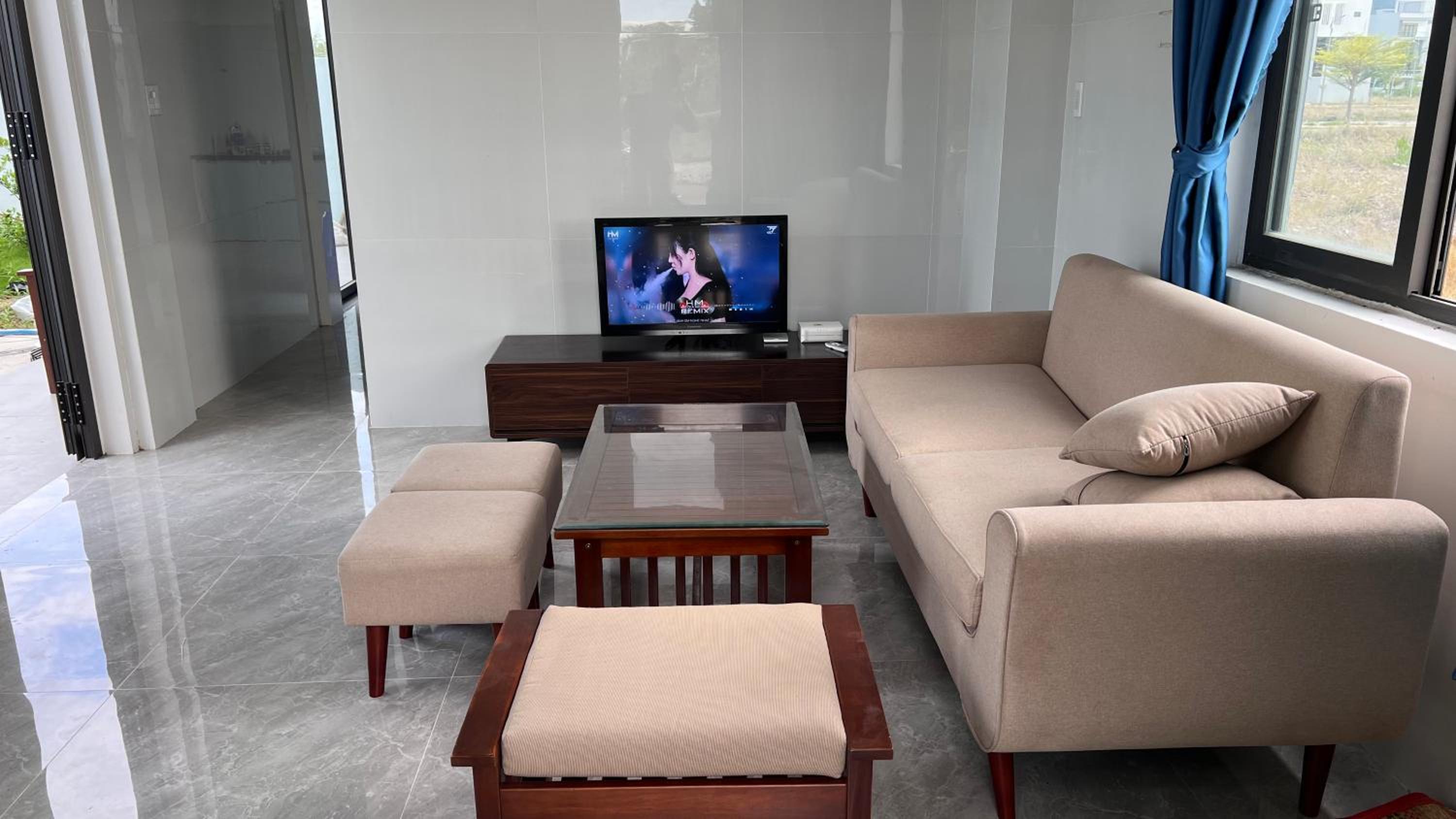 X Homestay