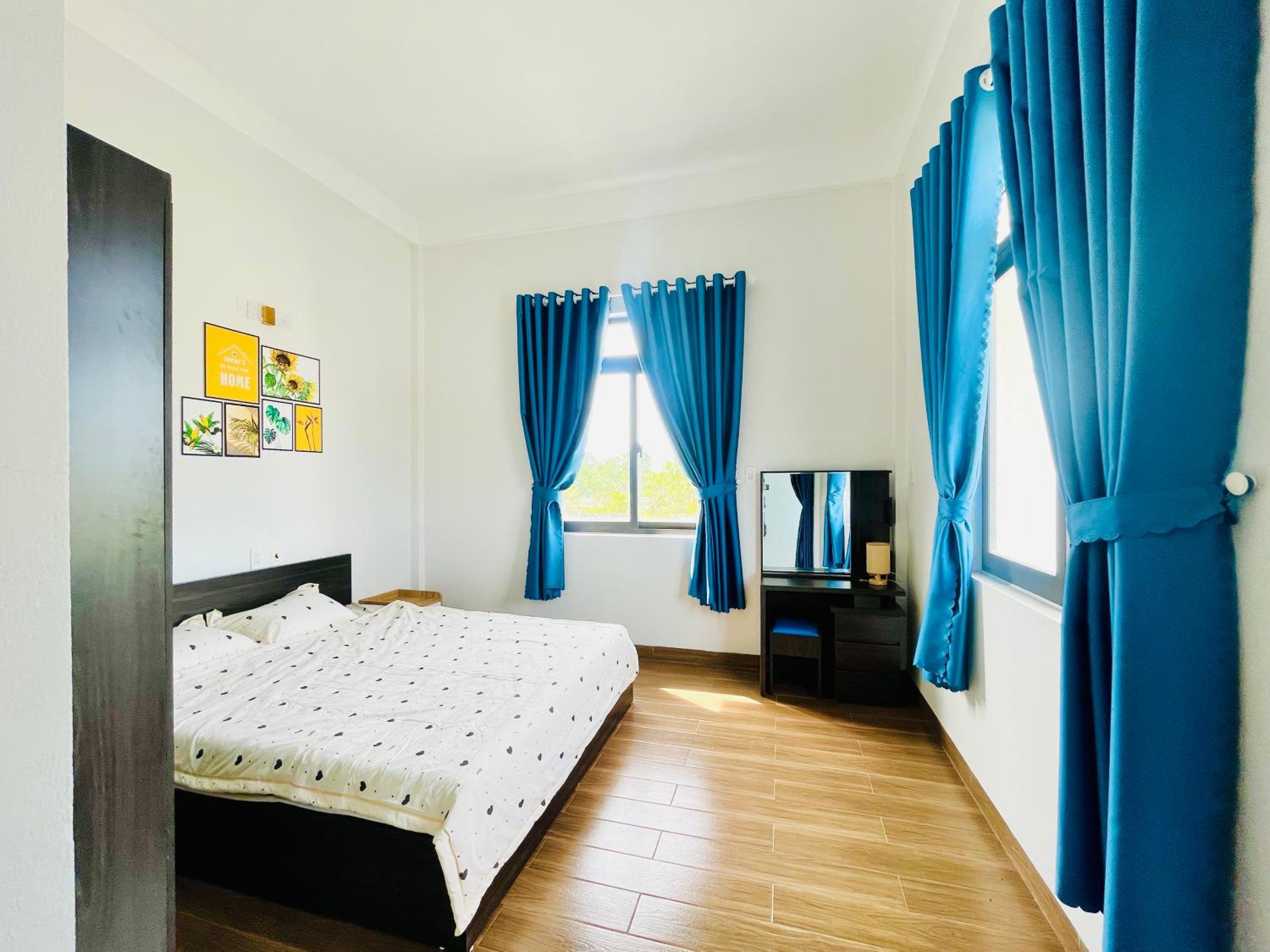 X Homestay