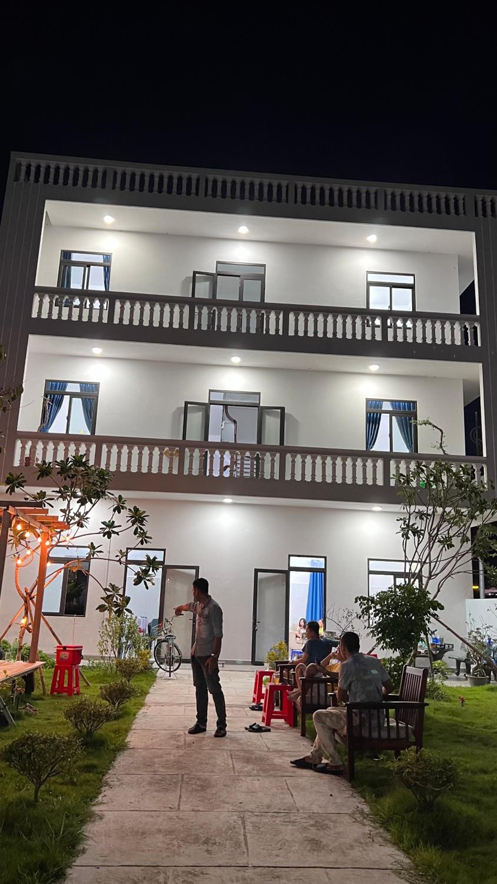 X Homestay