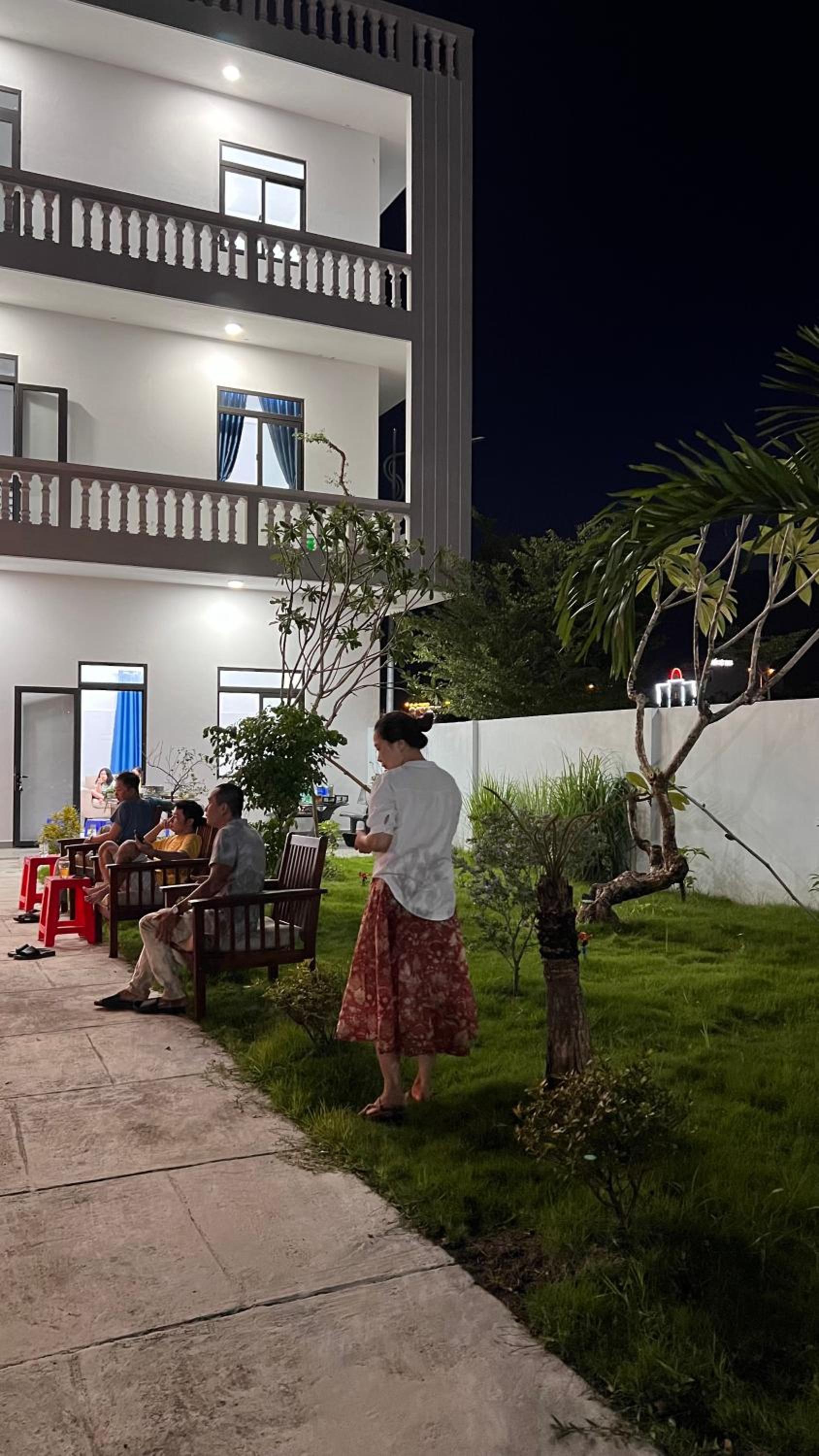 X Homestay