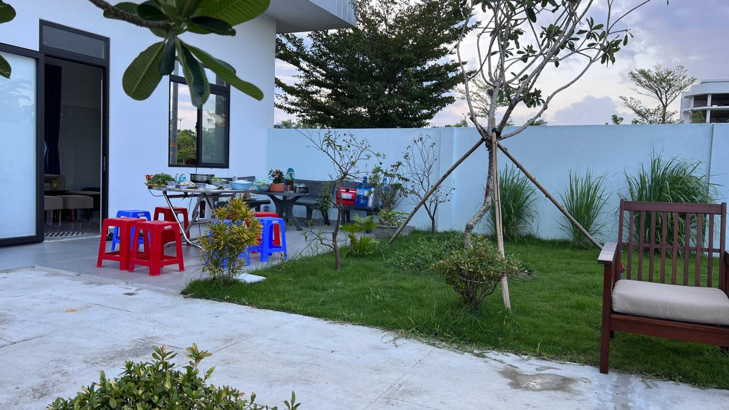 X Homestay