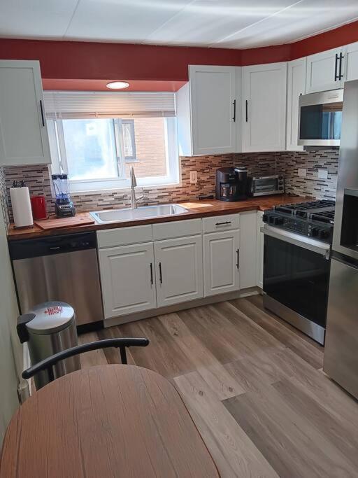 Chicago Vacations - Condo Apartment Near Midway Airport - Property Image 24
