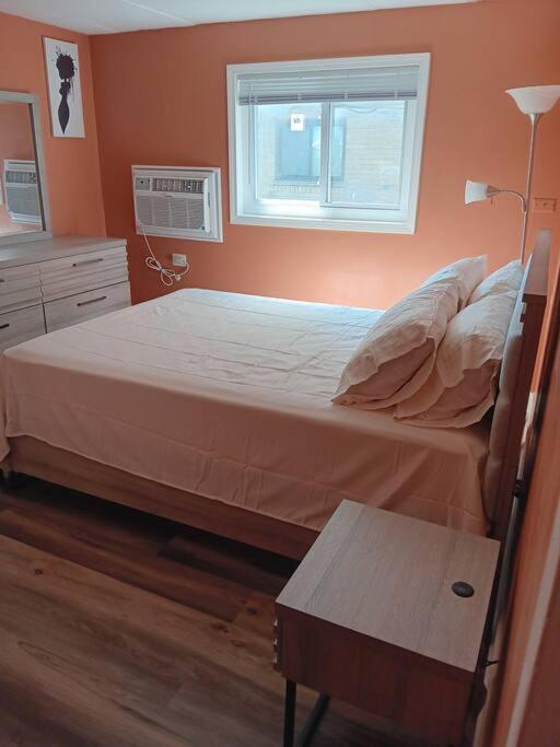 Chicago Vacations - Condo Apartment Near Midway Airport - Property Image 9