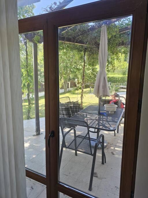 Beautiful and quiet family villa