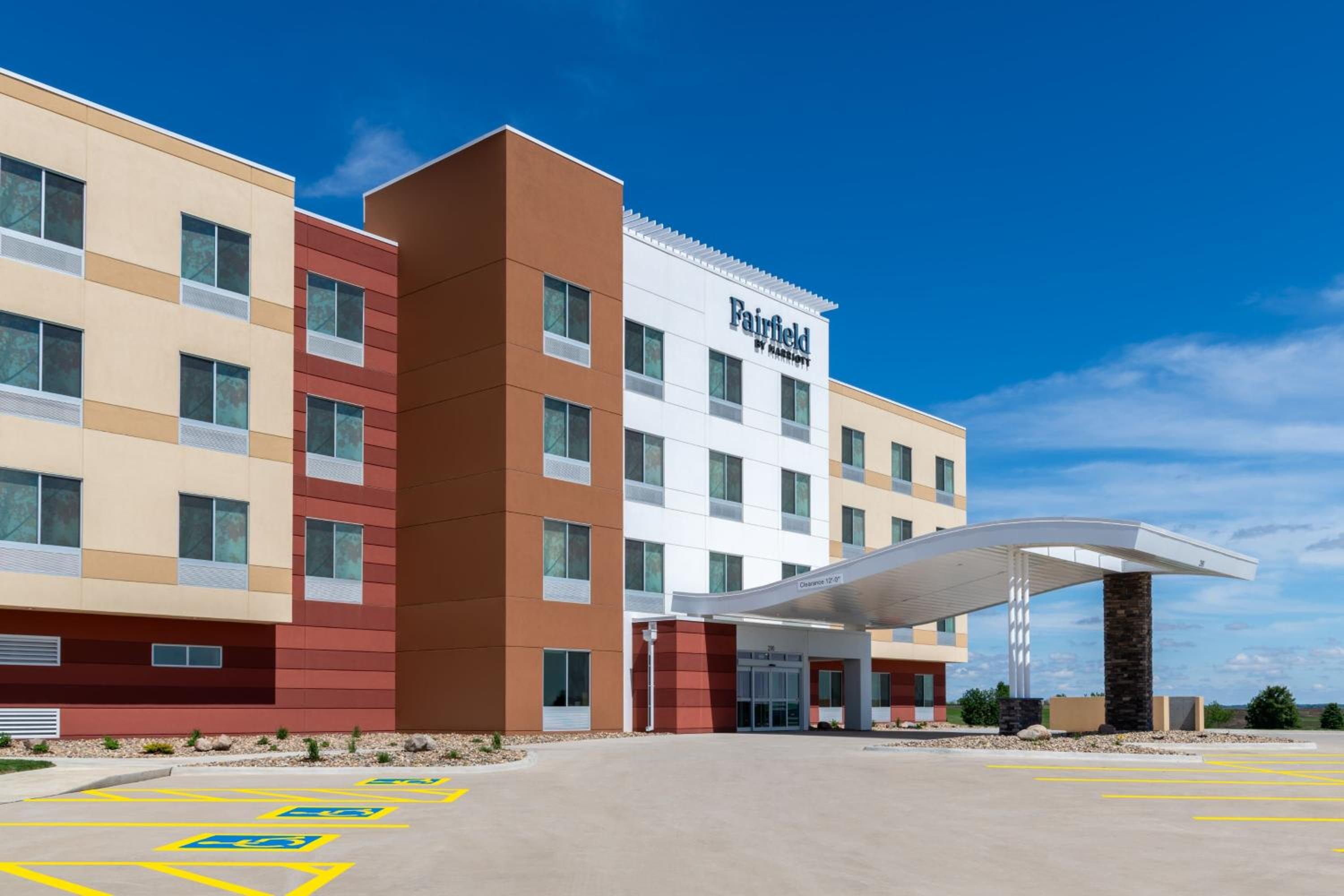 Fairfield by Marriott Inn & Suites Sioux Center view 2